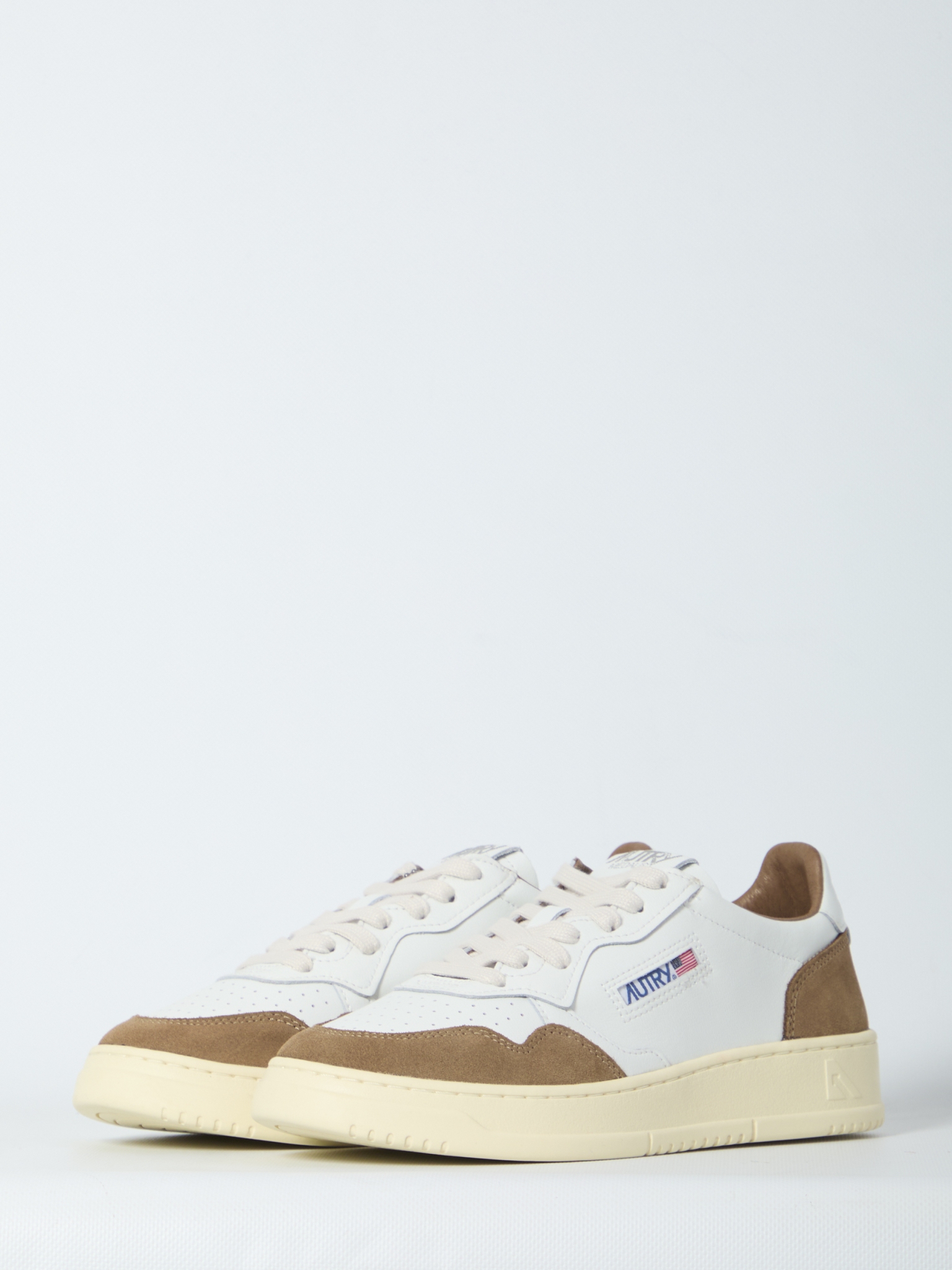[AUTRY] Sneakers FW26 AULM_FT_17