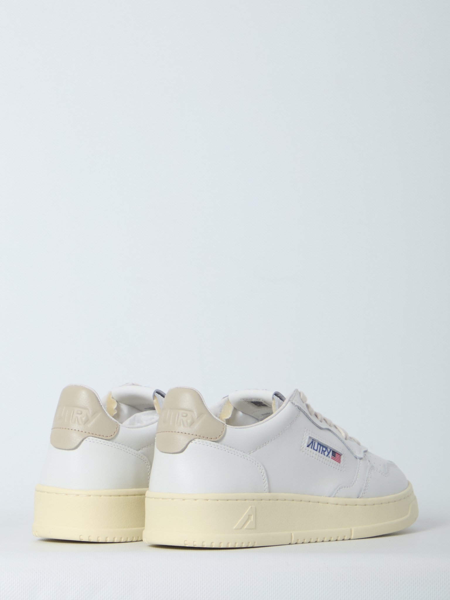 [AUTRY] Sneakers FW26 AULM_LL_27