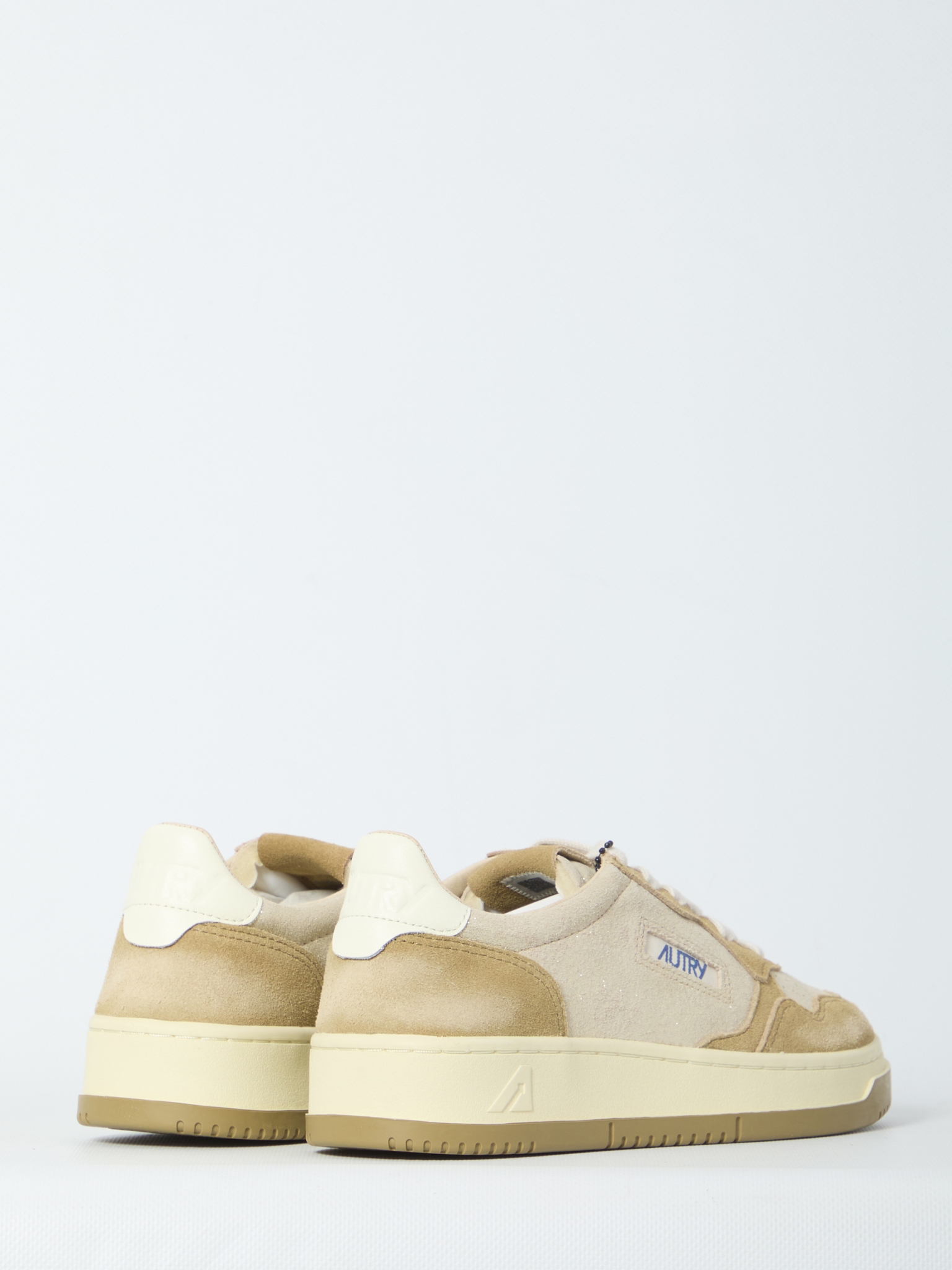 [AUTRY] Sneakers FW26 AULW_YB_01