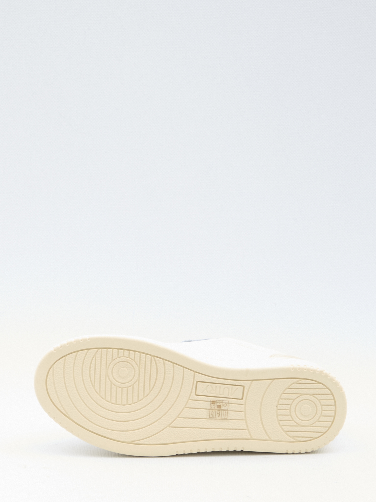 [AUTRY] Sneakers FW26 AULW_LS_75