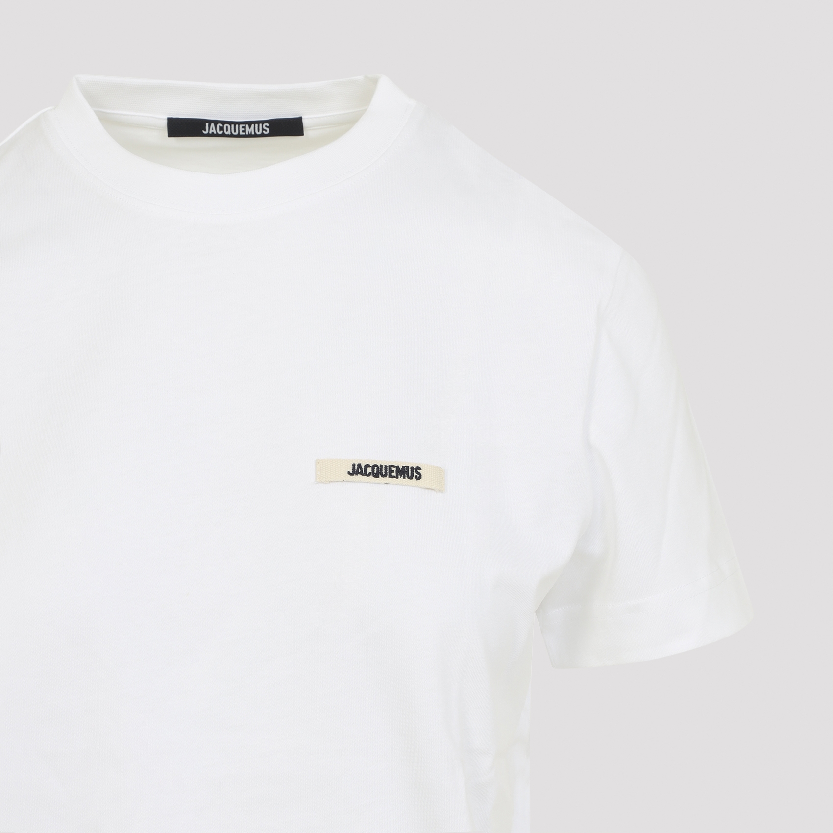 [JACQUEMUS] T-shirts Short Sleeve FW26 TSW00550AJ00029