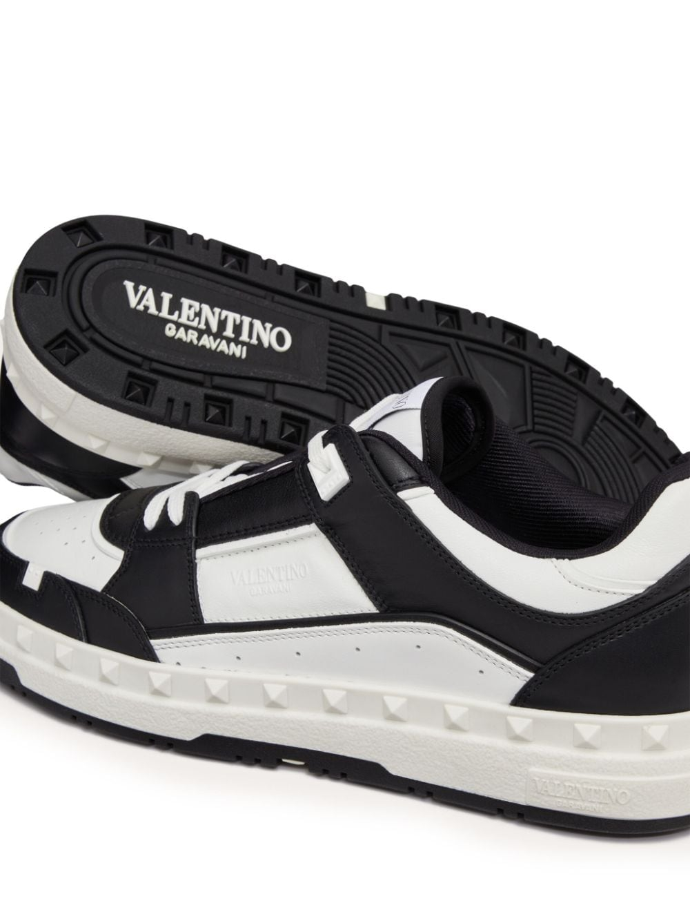 [Valentino Garavani] Sneakers FW25 YS0H43RDG0NI