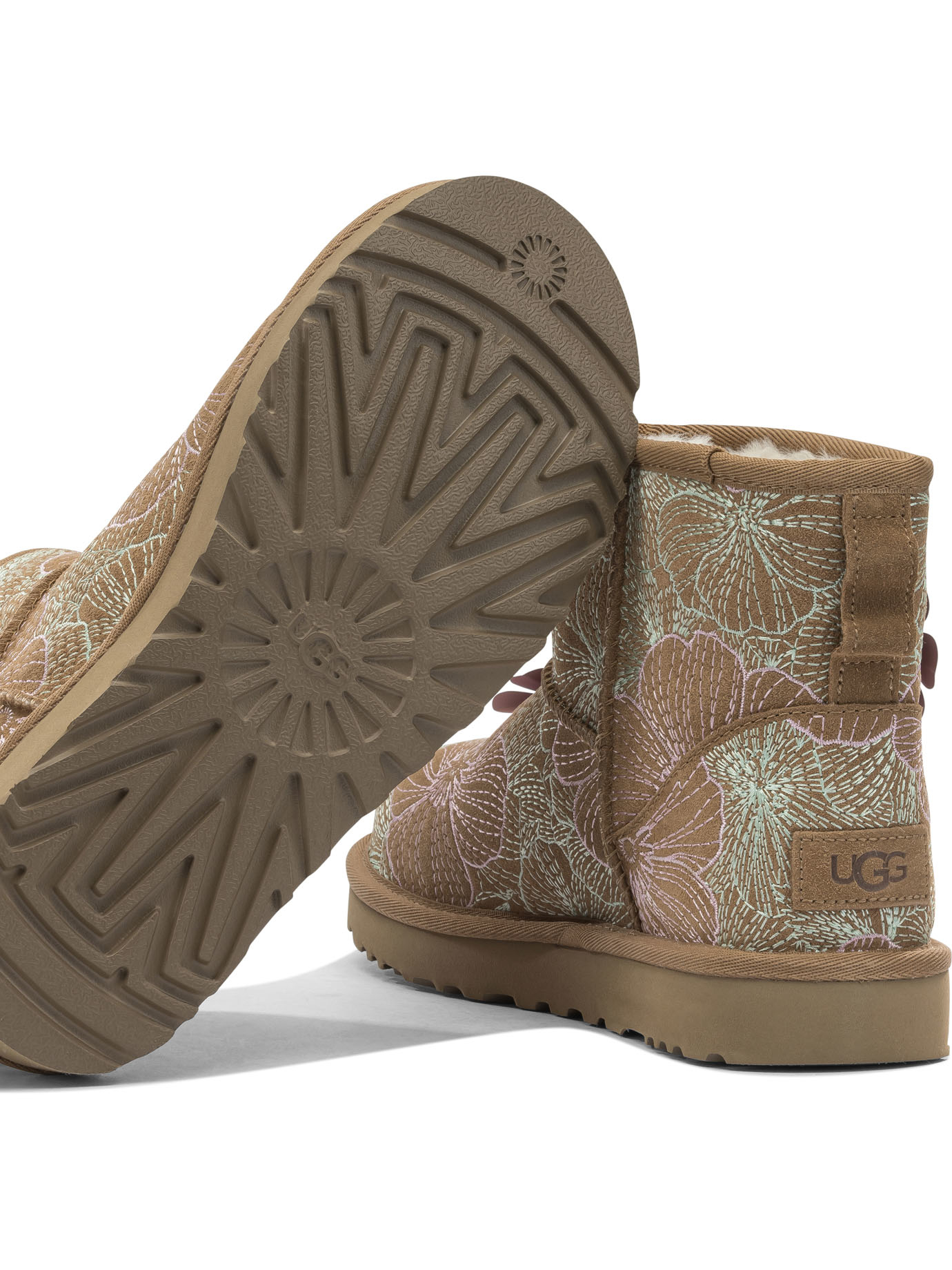 [UGG] Boots SS26 1181014CHE