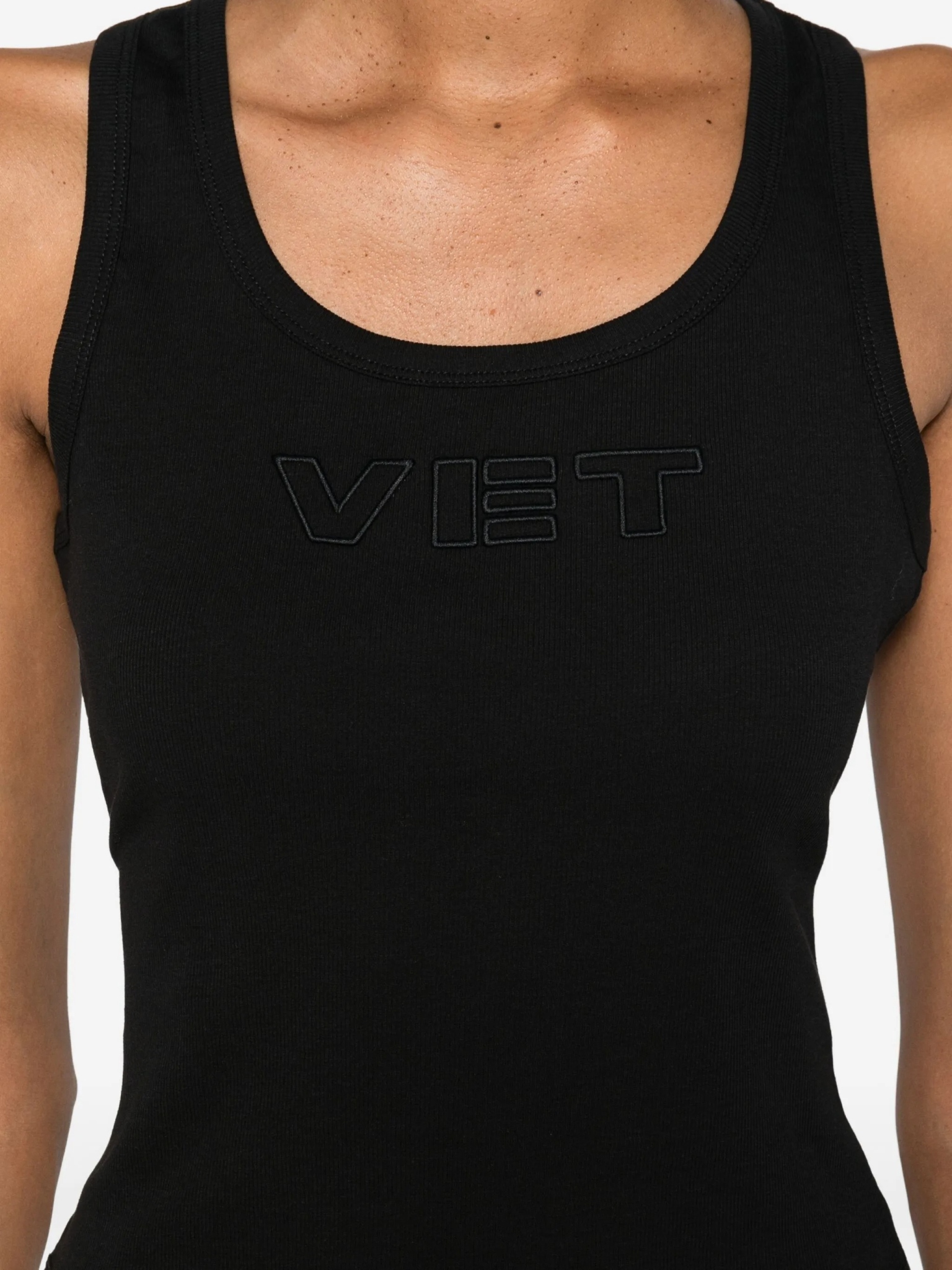 [Vetements] Tank top FW25 WH76TT200B