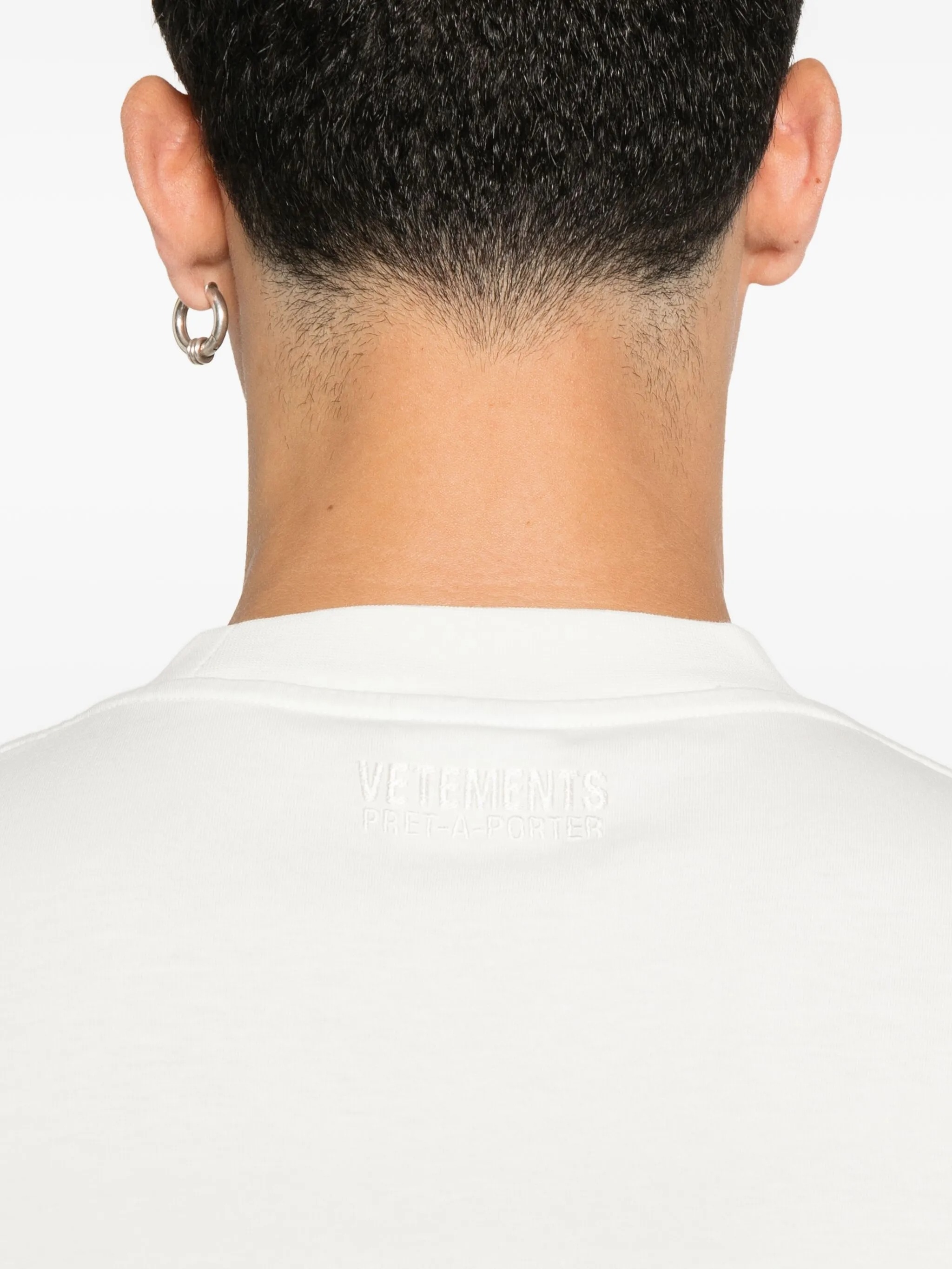 [Vetements] T-shirts Short Sleeve FW25 UH76TR100I