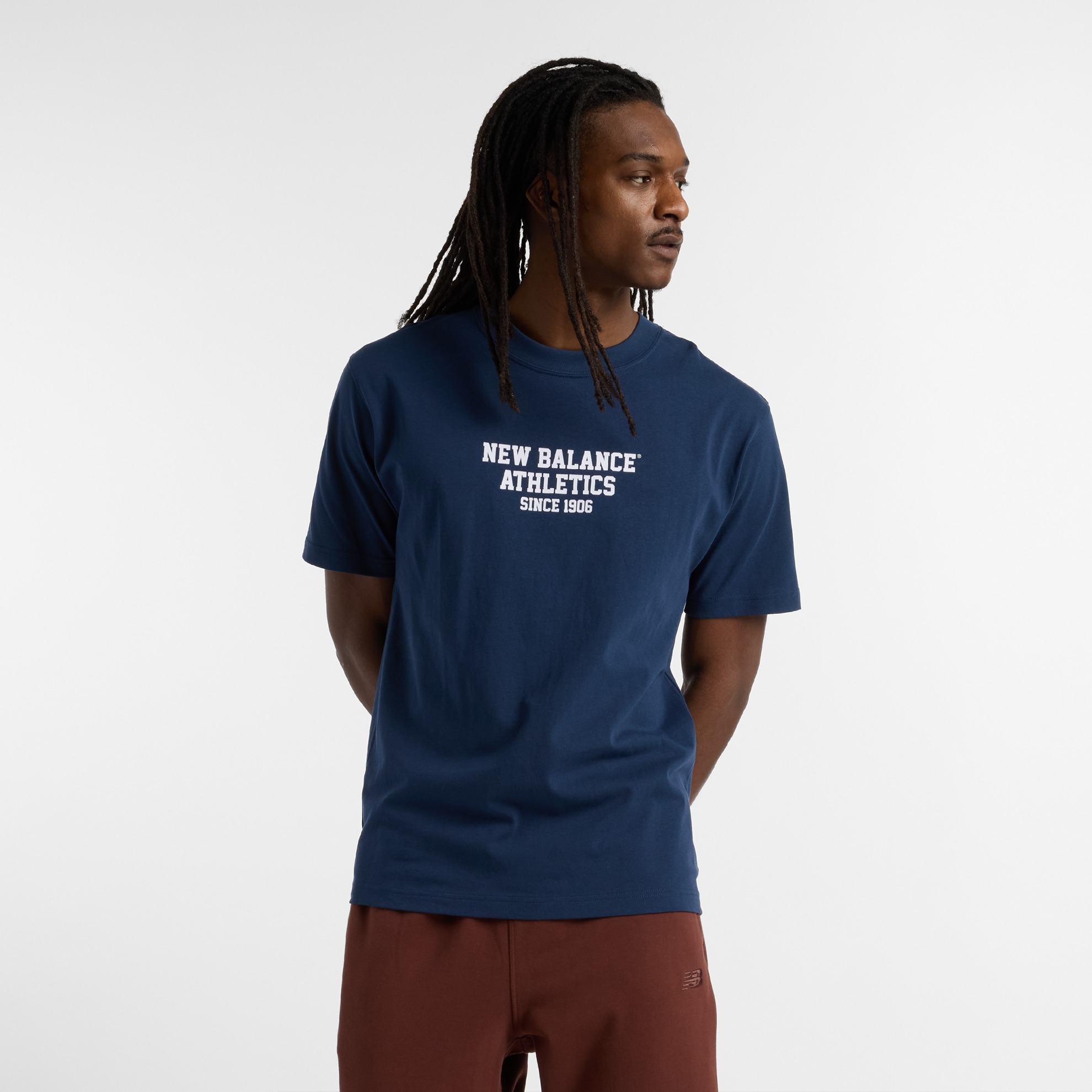 [new Balance] T-shirts Short Sleeve FW25 MT51526NNY