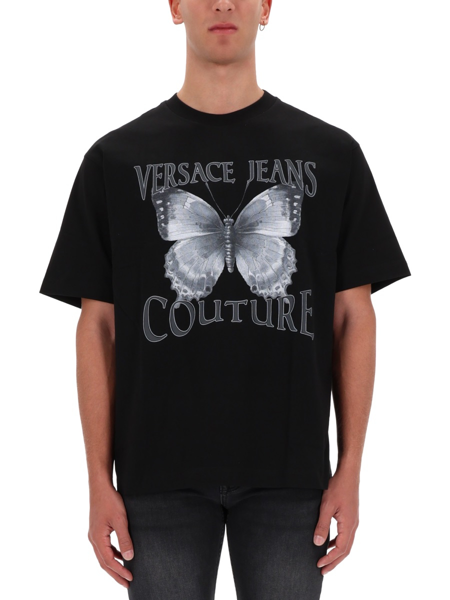 [VERSACE JEANS COUTURE] T-shirts Short Sleeve FW25 79GAHP06_CJ01P899