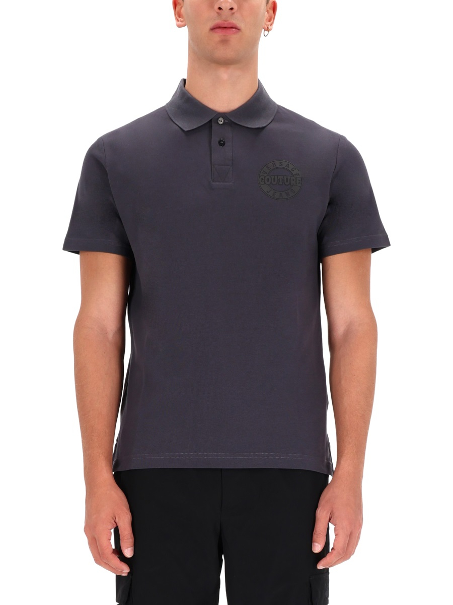 [VERSACE JEANS COUTURE] T-shirts Short Sleeve FW25 79GAGT06_CJ01T831