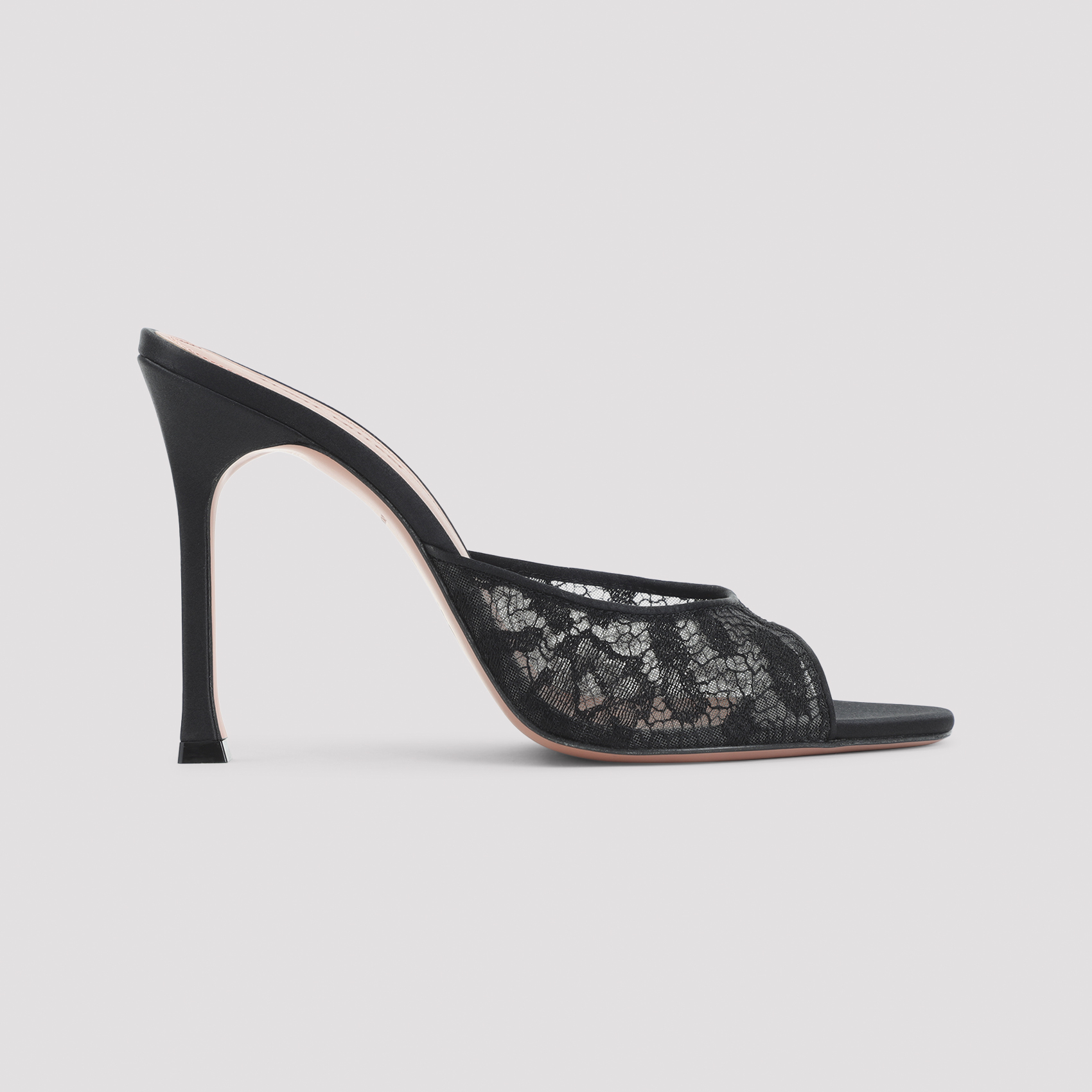 [Amina Muaddi] Pumps FW26 17S366113ALE