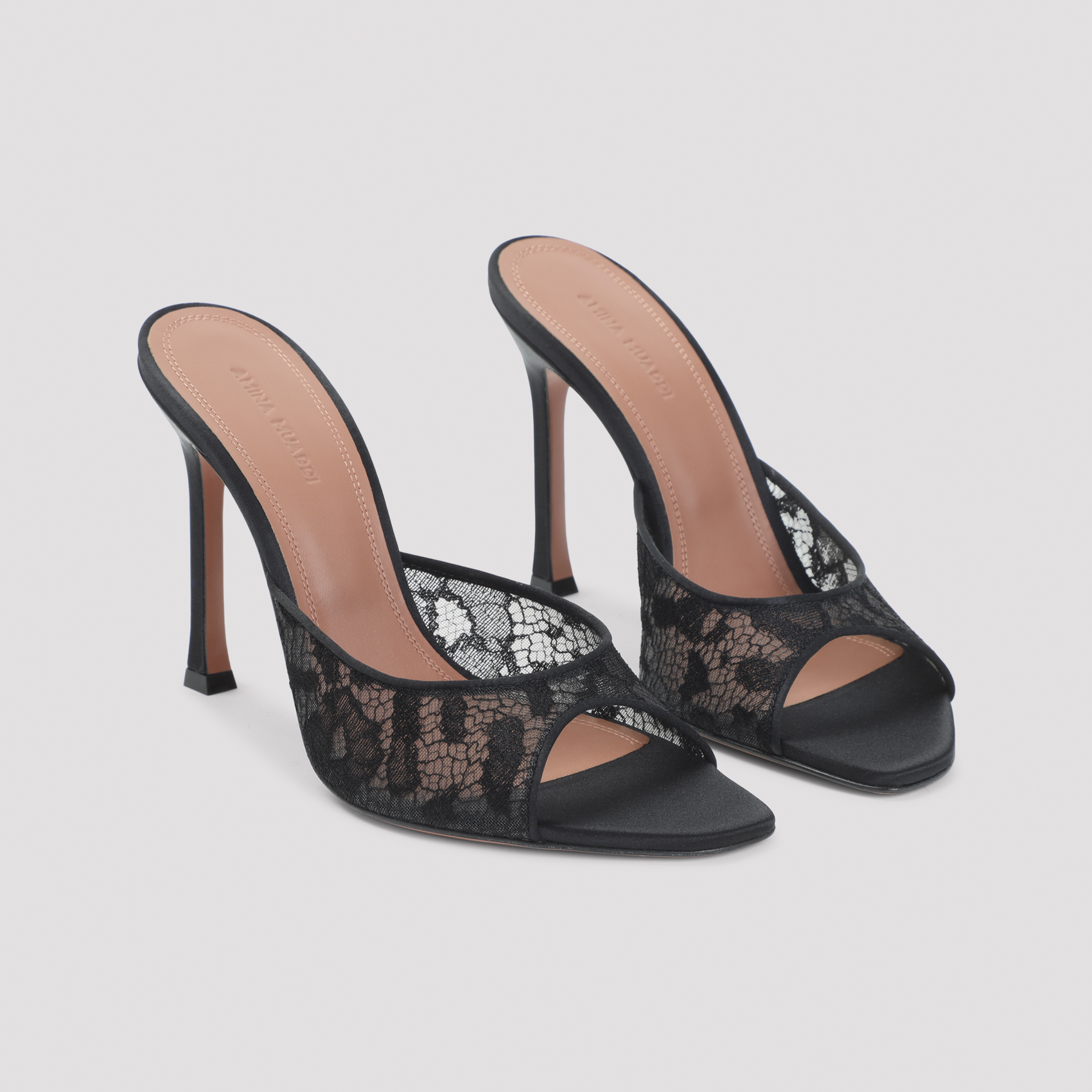 [Amina Muaddi] Pumps FW26 17S366113ALE