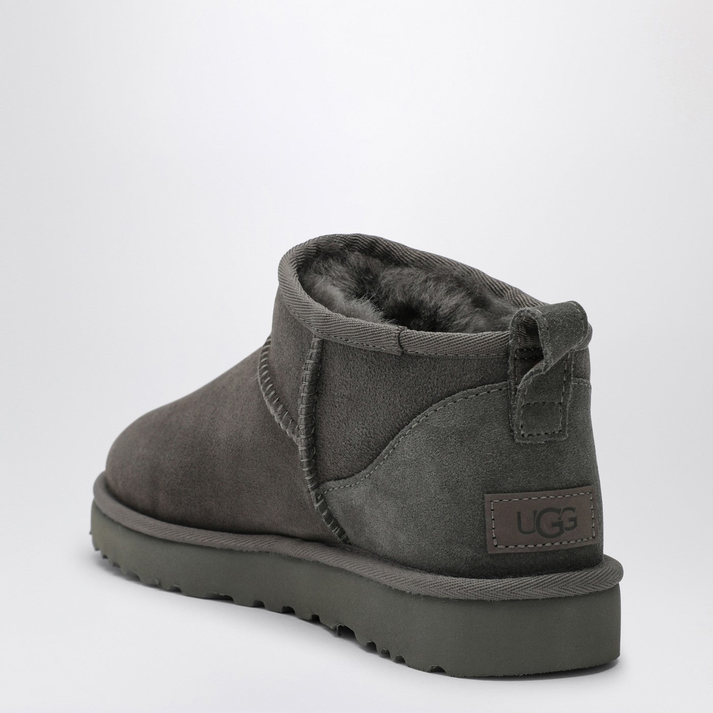 [UGG] Short Boots FW25 1116109LE