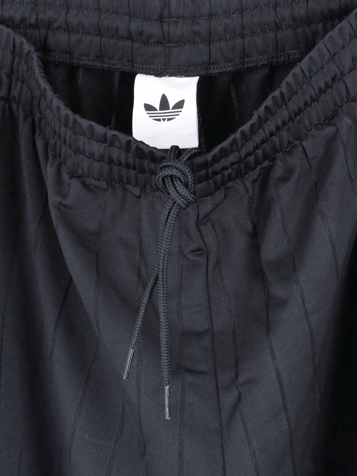 [Adidas] Trousers FW26 KE4136BLACK