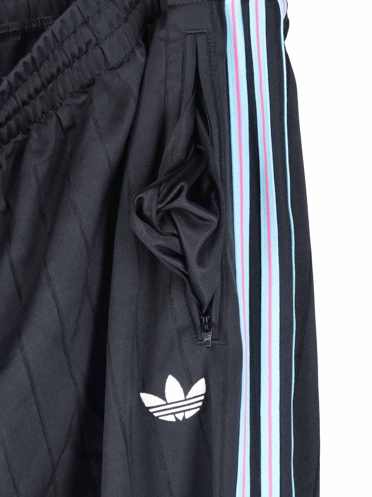 [Adidas] Trousers FW26 KE4136BLACK