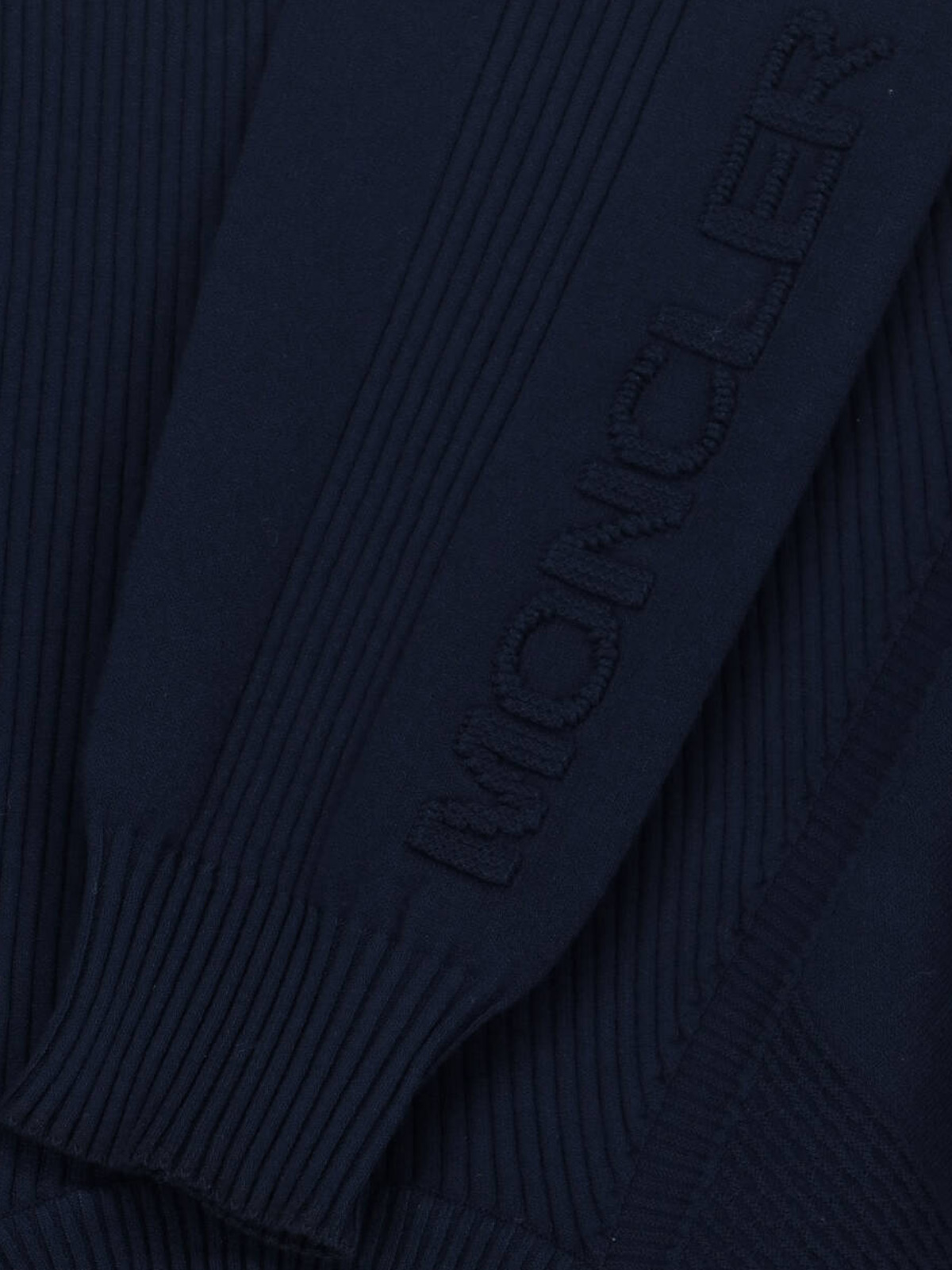 [Moncler] Knitwear SS26 098 9C000 01 M1183742