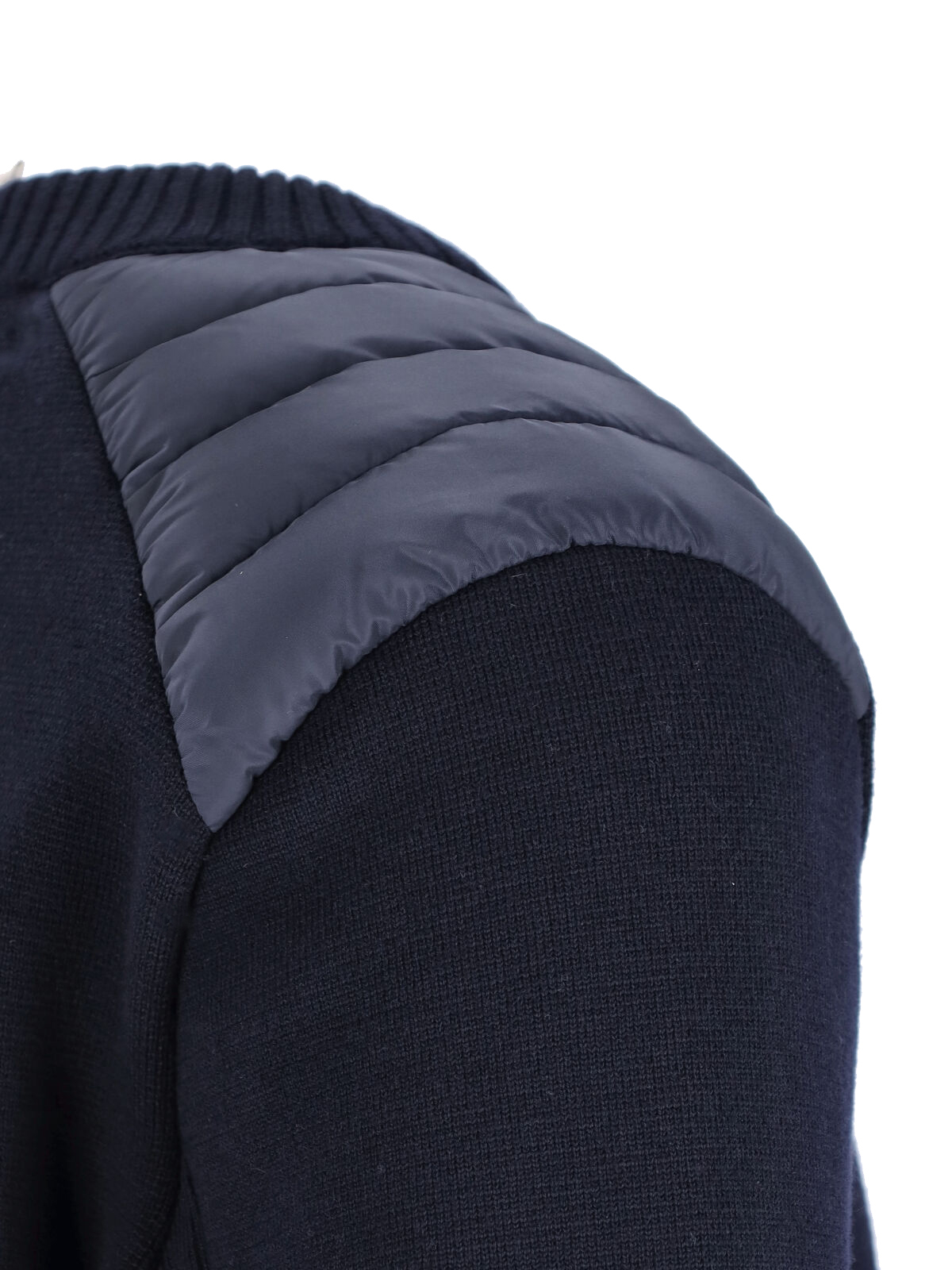 [Moncler] Knitwear FW25 097 9C000 04 M1122771