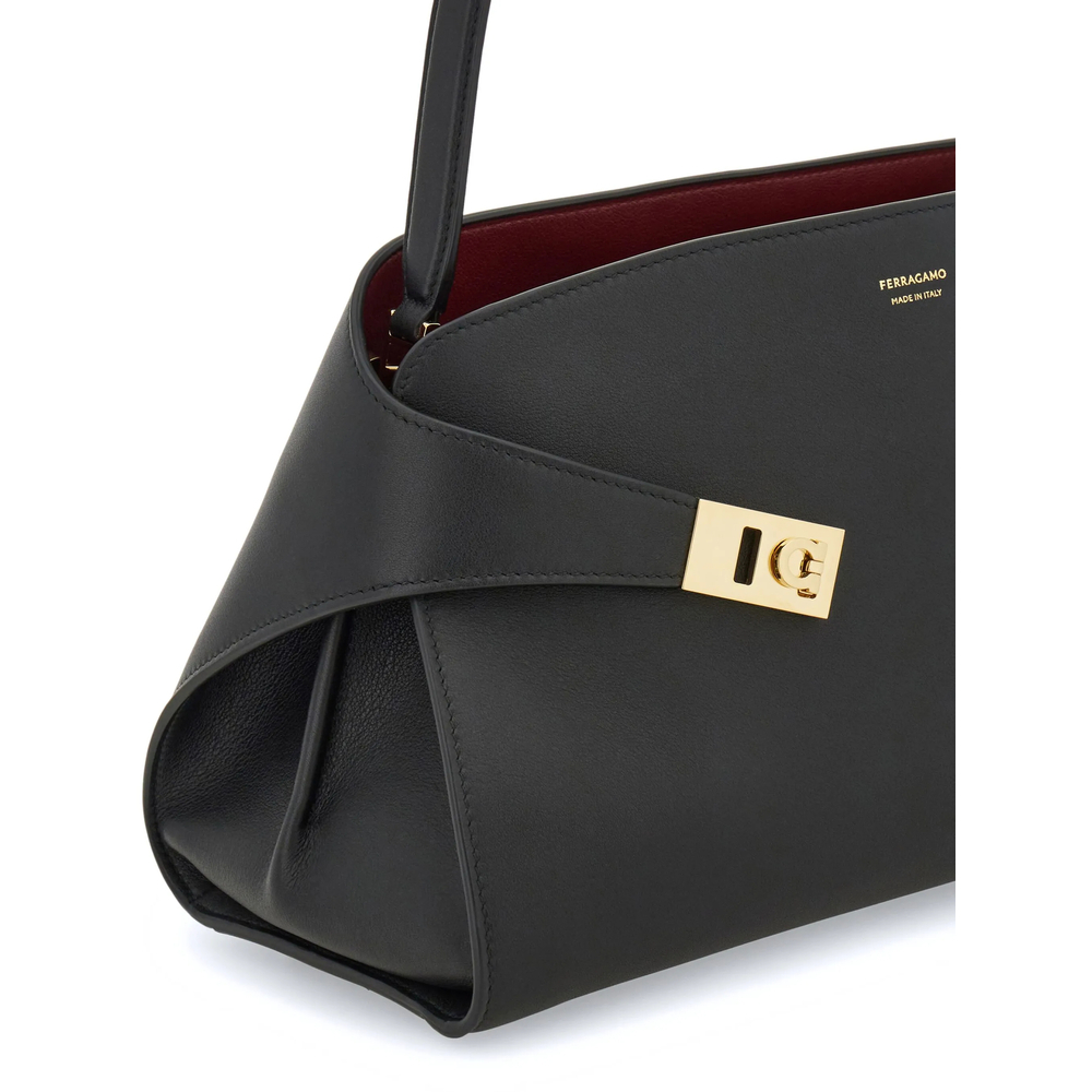 [Ferragamo] Shoulder bag FW26 219816 0781694 NEBOR