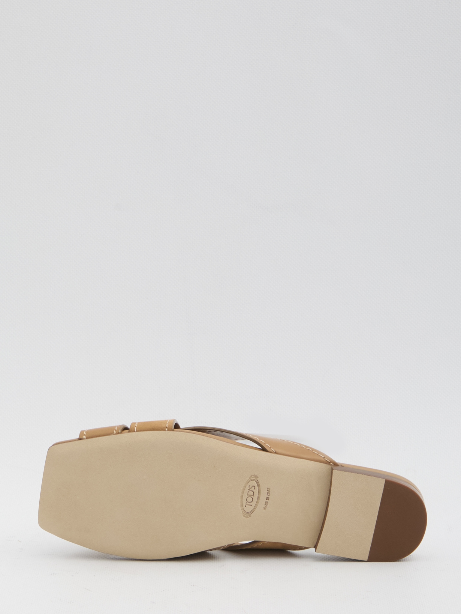 [Tod's] Slippers SS26 XXW99L0JY50_V1S_ZZZR