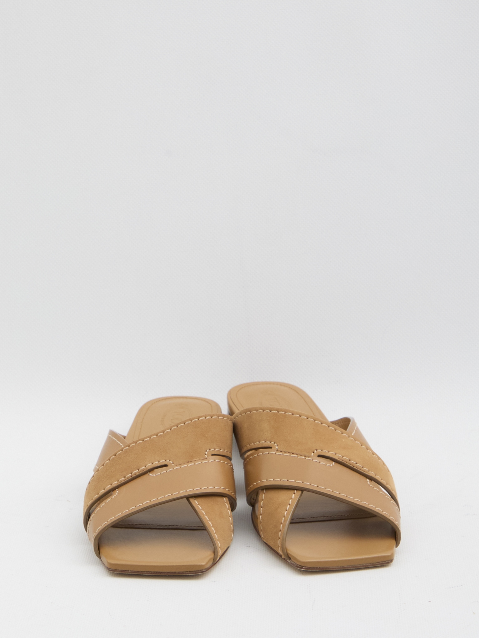 [Tod's] Slippers SS26 XXW99L0JY50_V1S_ZZZR