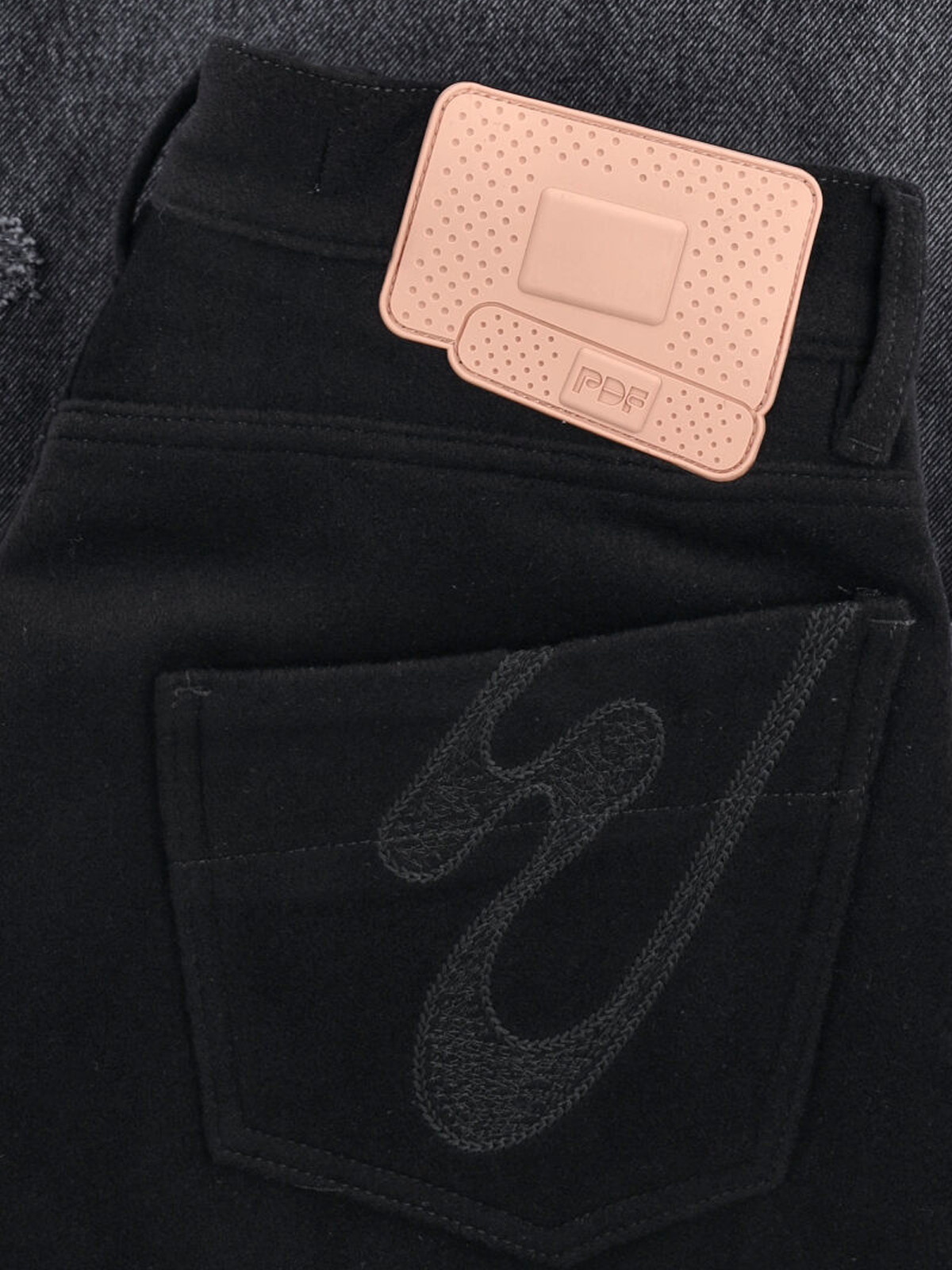[PDF] Jeans FW25 DFM03033DF119WHBLKWHBLK