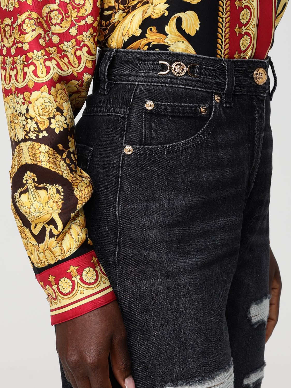 [Versace] Jeans FW25 10204101A14809 1D040