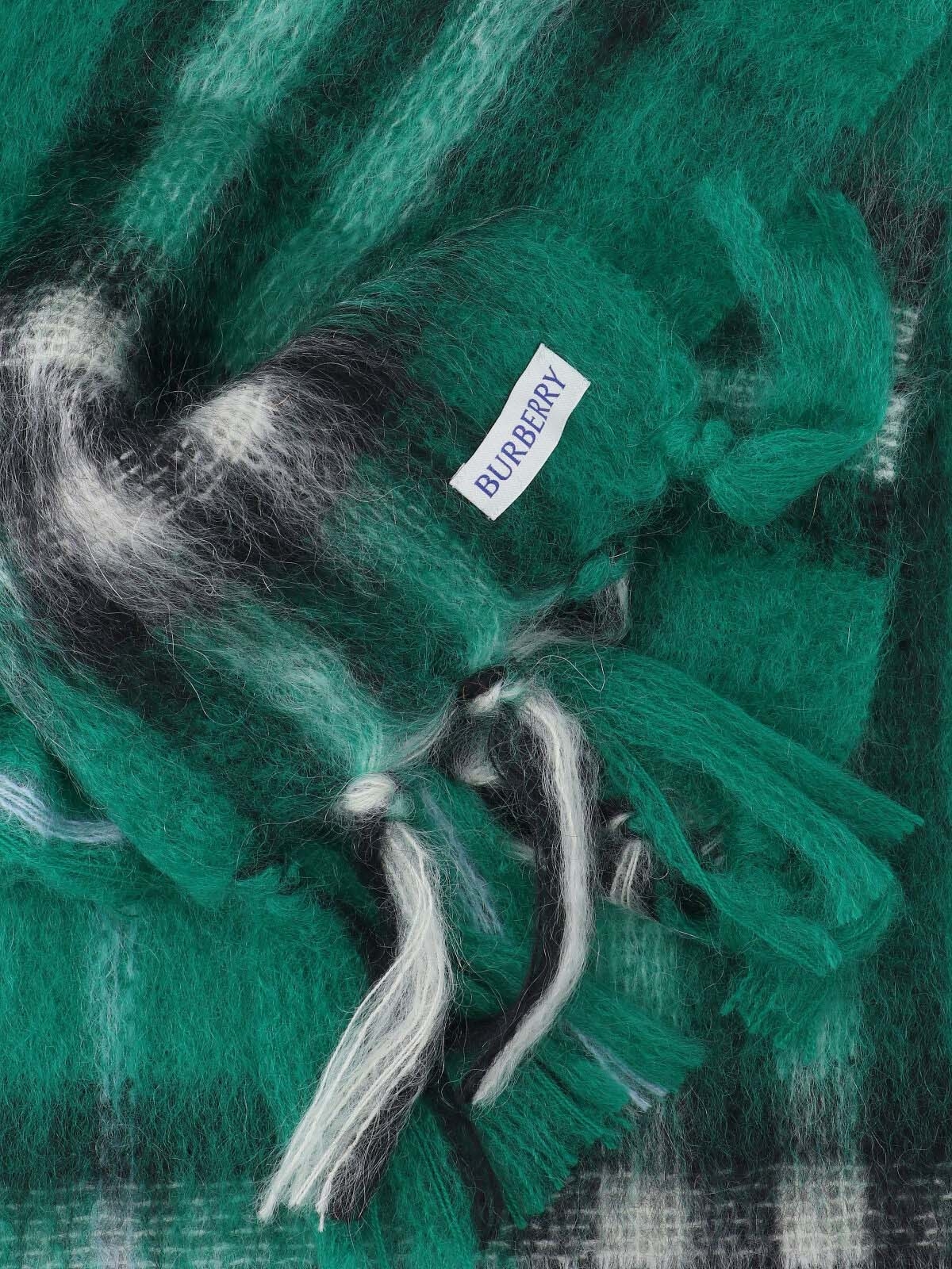 [Burberry] Scarf FW25 8112968C3082