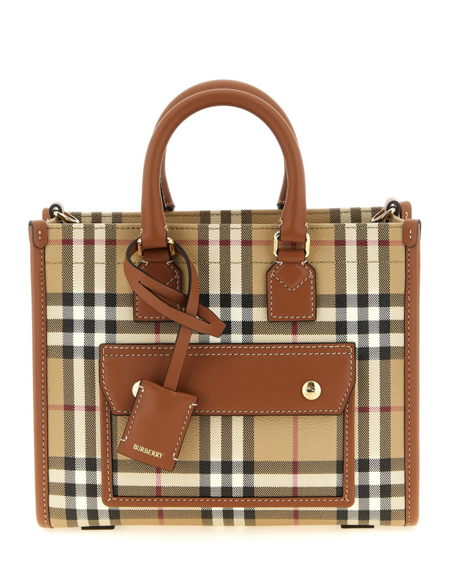 [Burberry] Tote bag FW26 8109793VNTGCHKBRIARBROWN