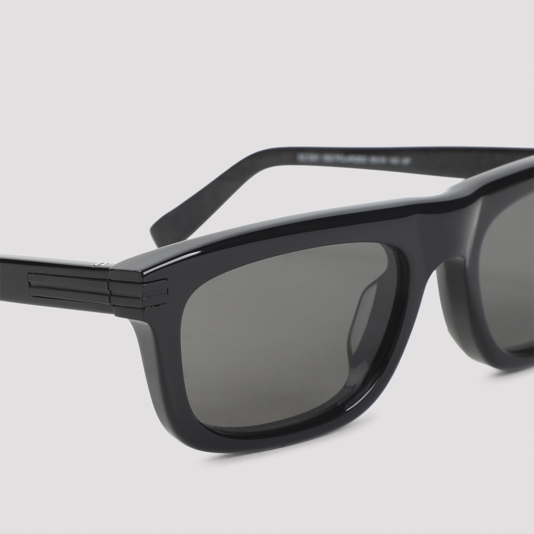 [ZEGNA EYEWEAR] Sunglasses FW26 EZ0301