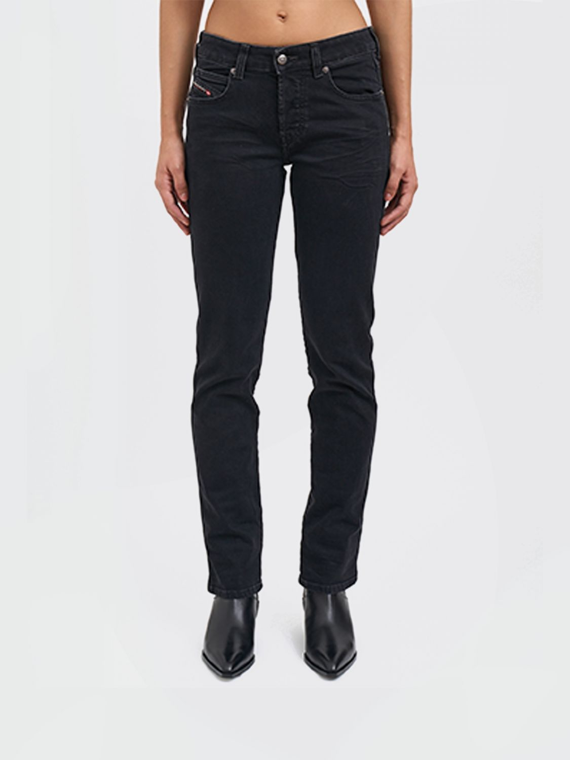[Diesel] Jeans FW25 A1789709M69 02