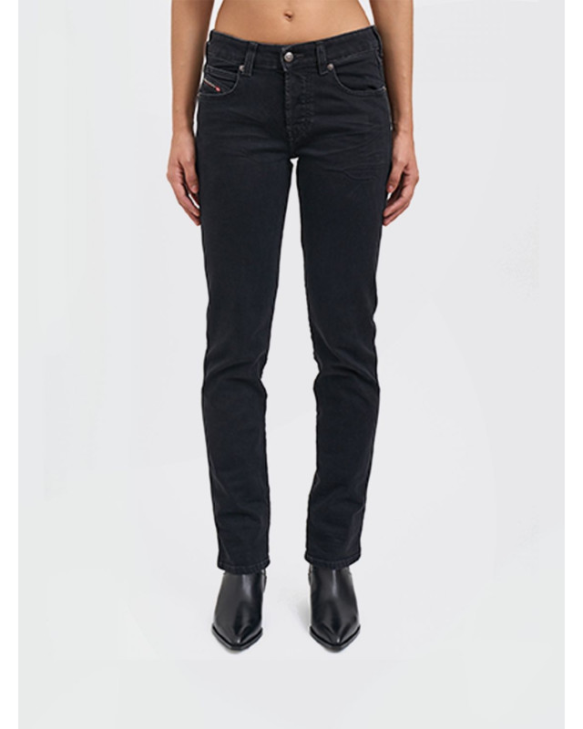 [Diesel] Jeans FW25 A1789709M69 02