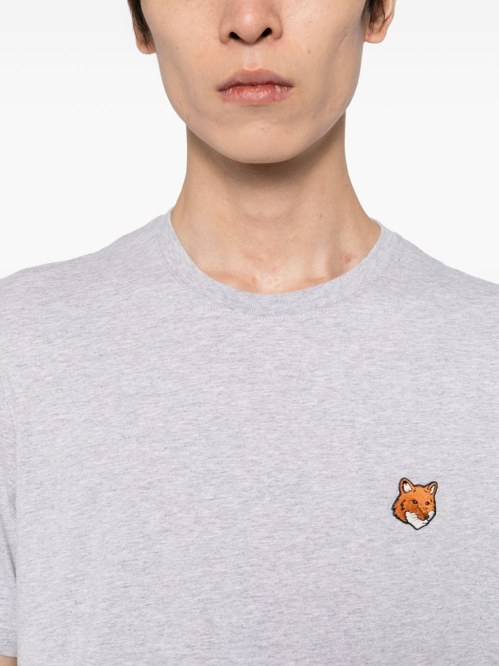 [MAISON KITSUNE] T-shirts Short Sleeve FW25 PM00107KJ7026H120