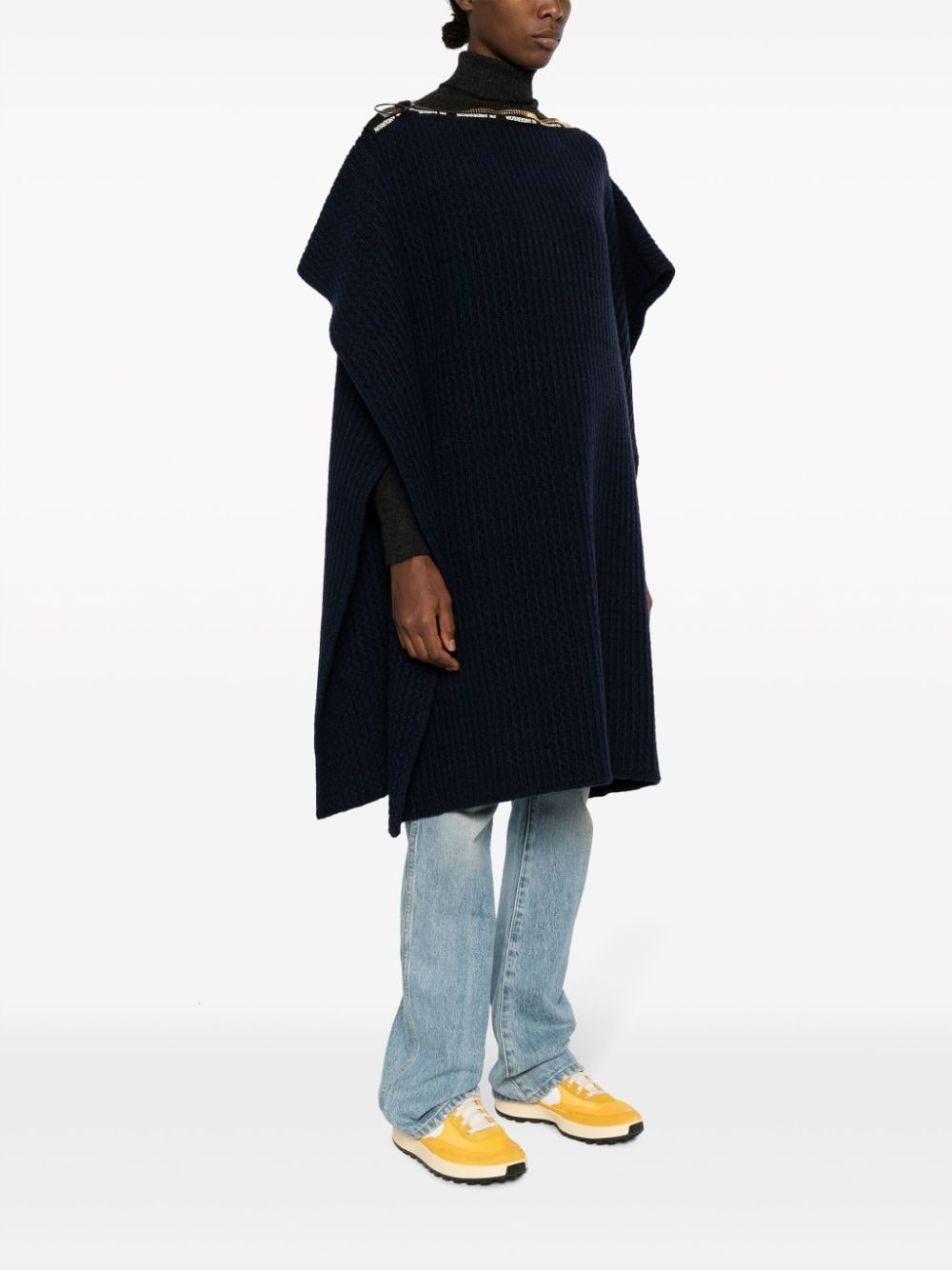 [Apc] Cape FW23 WOAPCM22238IAK