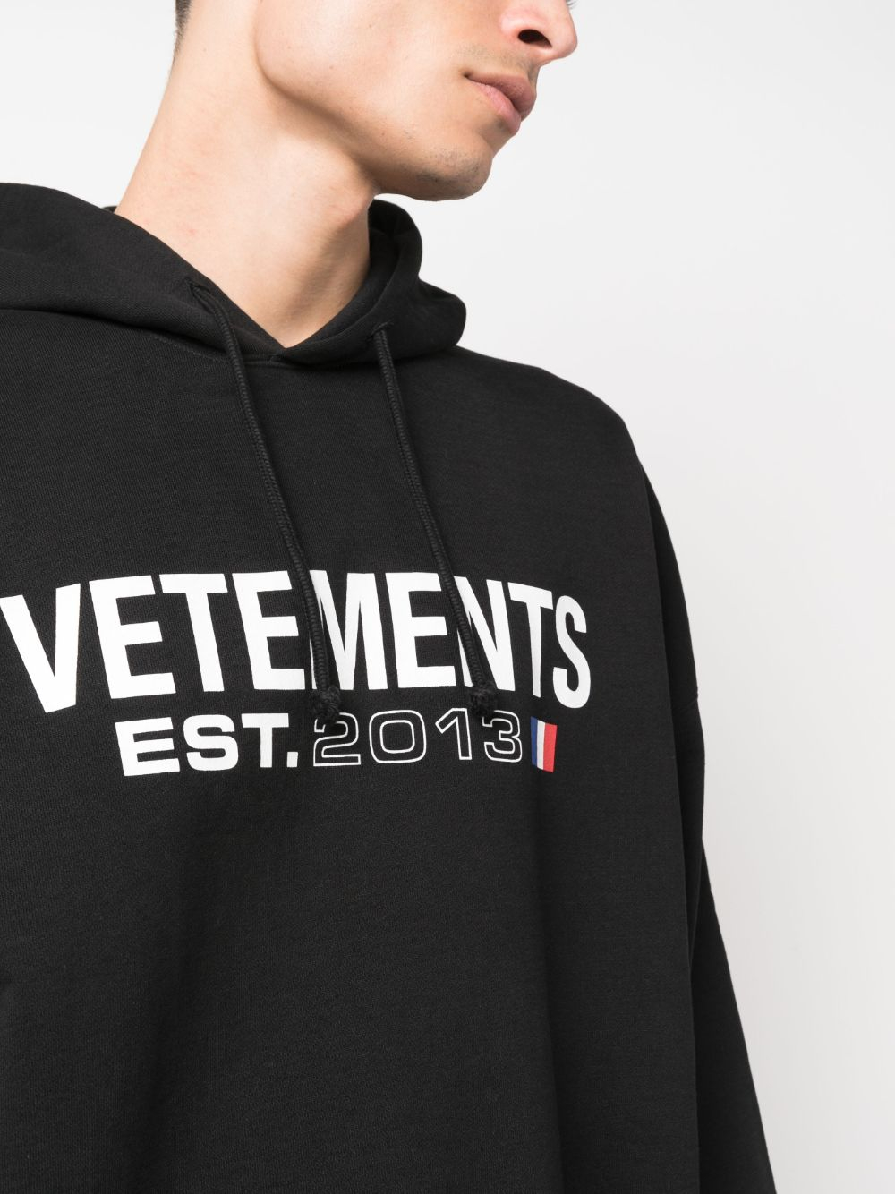 [Vetements] Hoodie FW23 UE54HD100BBLACK
