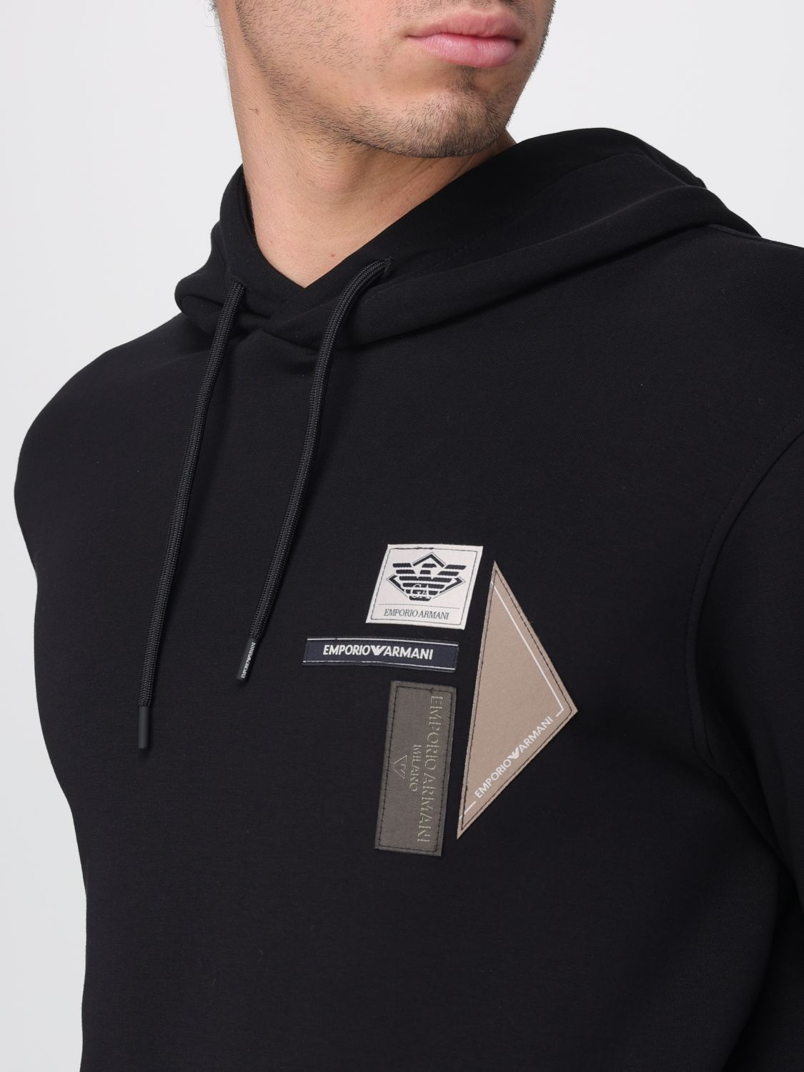 [Emporio Armani] Hoodie FW25 EM003587AF10013 UC001