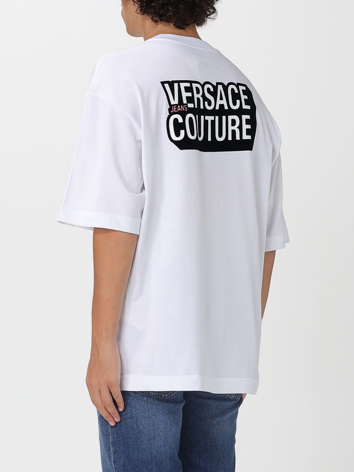 [VERSACE JEANS COUTURE] T-shirts Short Sleeve FW25 79GAHP05CJ01P 003