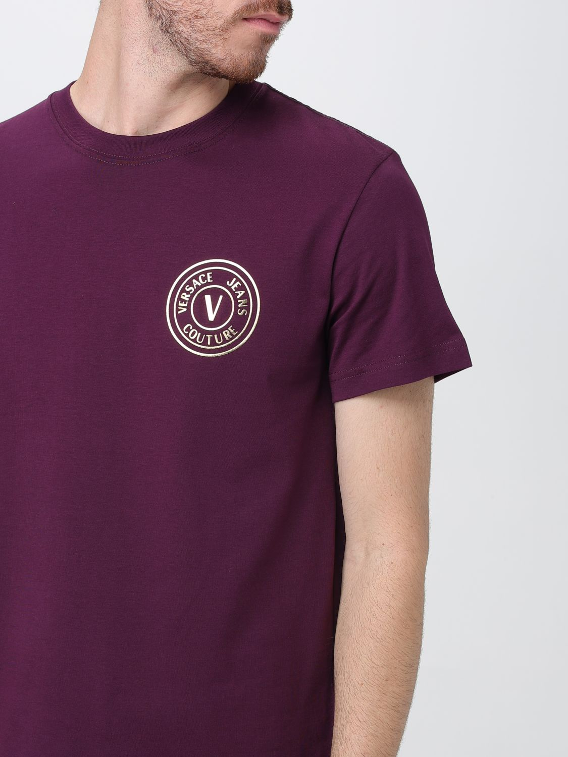 [VERSACE JEANS COUTURE] T-shirts Short Sleeve FW25 79GAHT00CJ00T G31