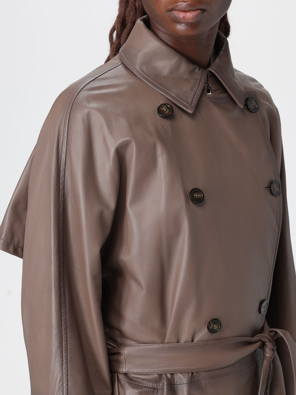 [Emporio Armani] Trench Coat FW25 EW002646AF17188 U6125