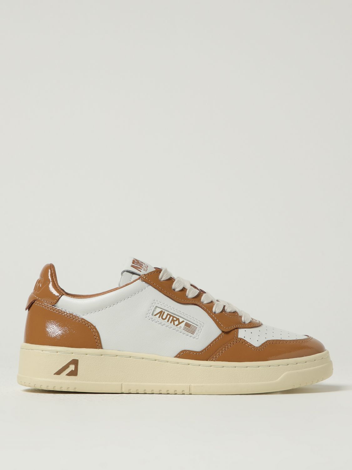 [AUTRY] Sneakers FW25 AULW RT02