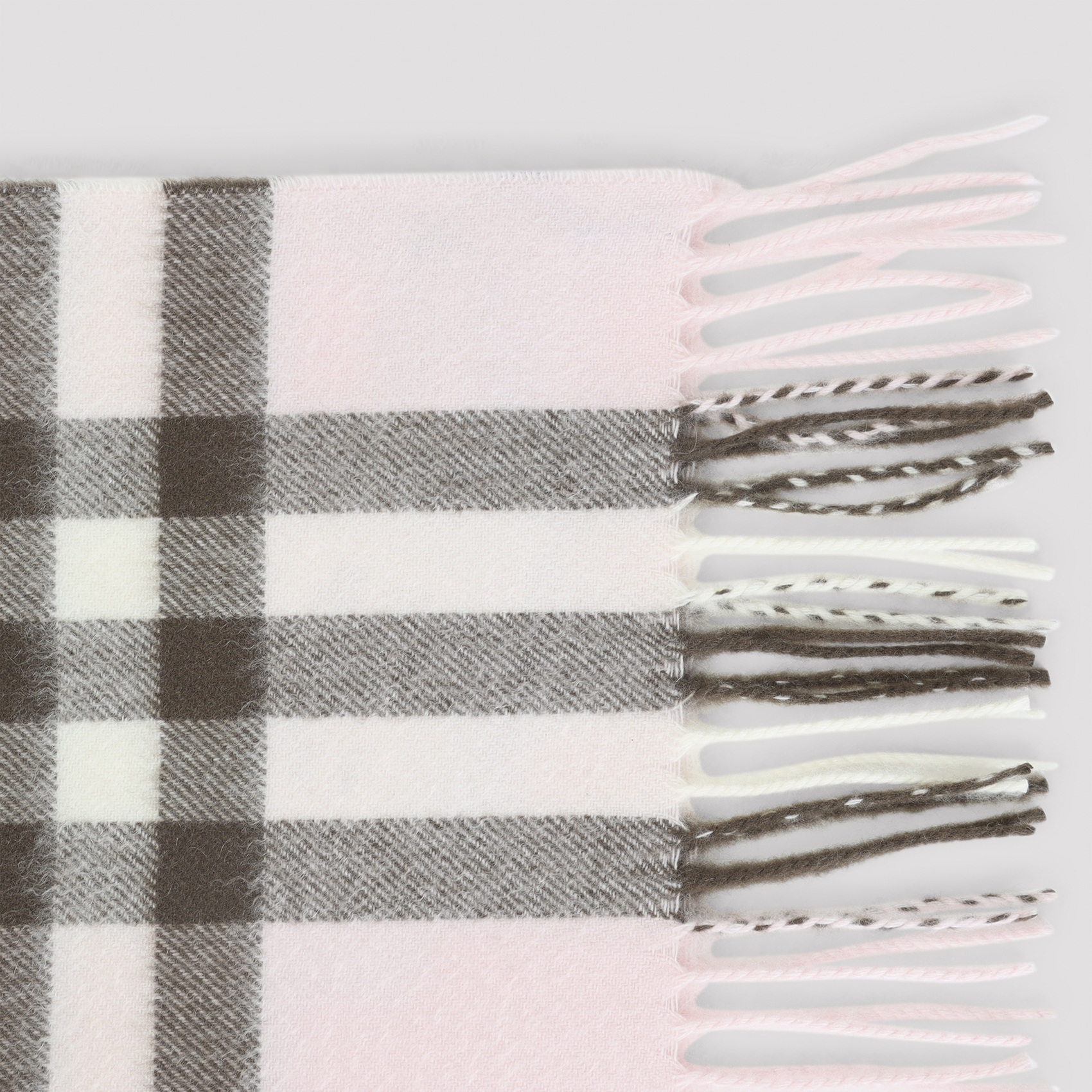 [Burberry] Scarf FW26 8113947
