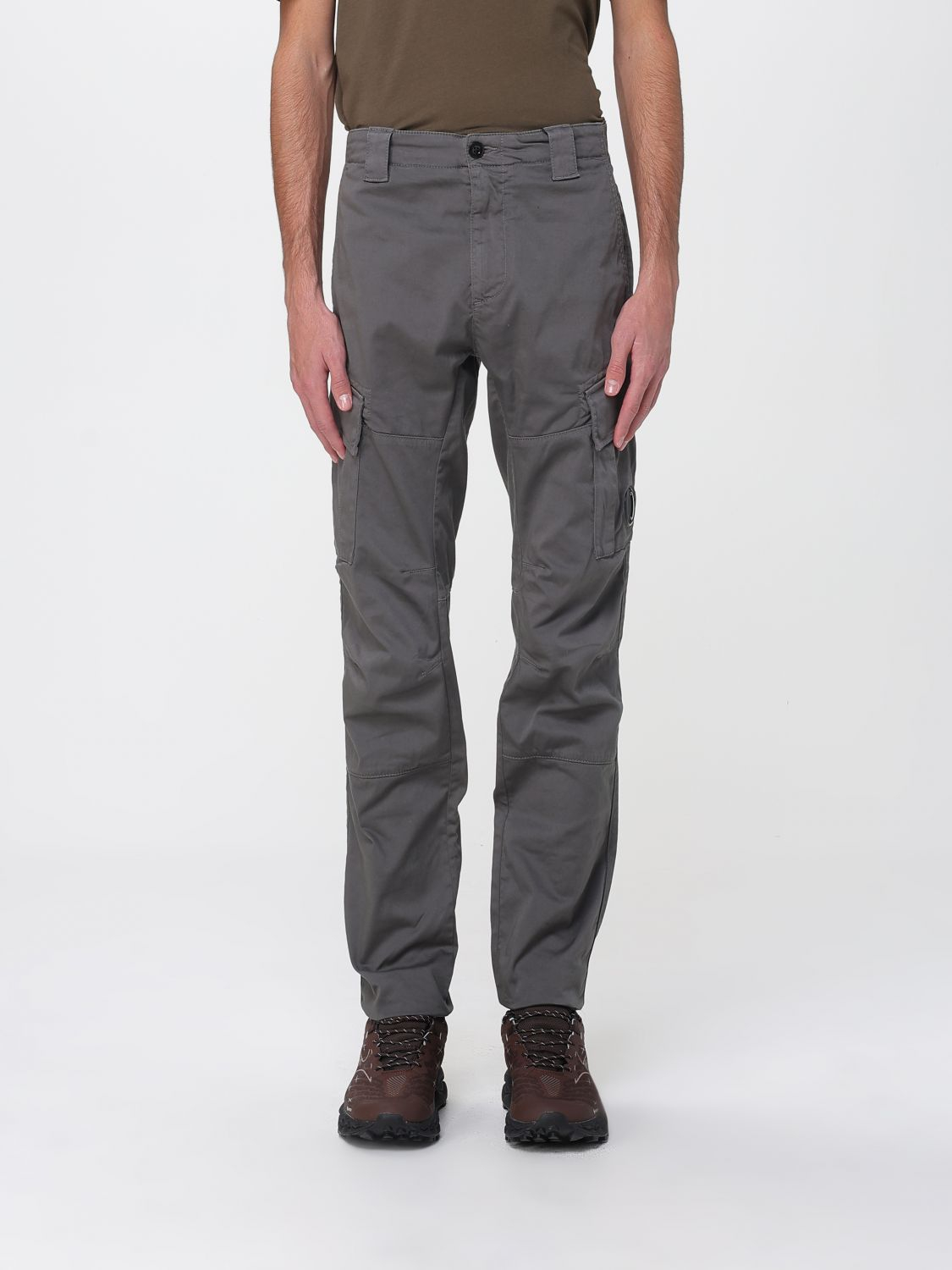 [C.P. Company] Trousers FW25 18CMPA056A005694G 935