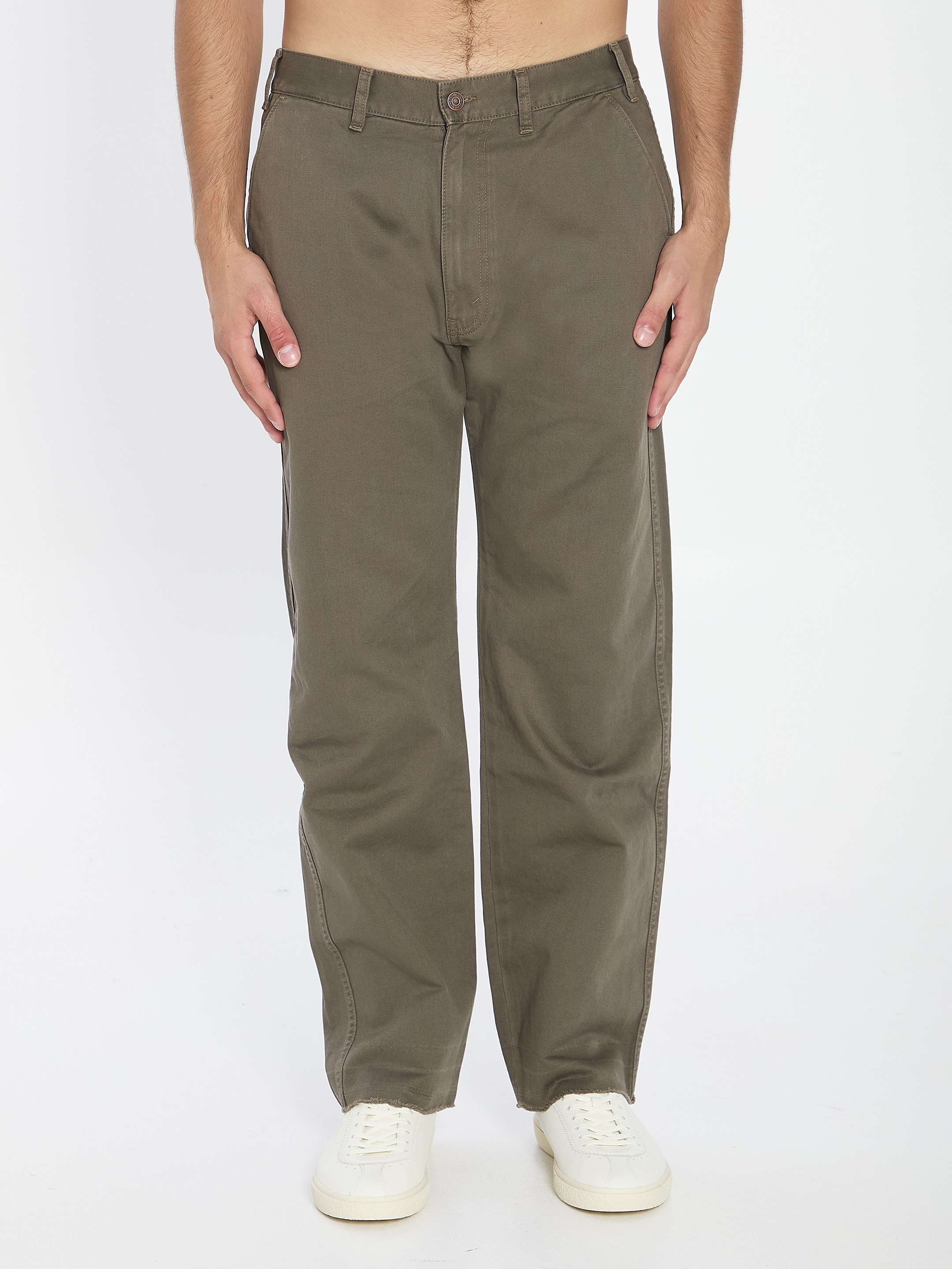 [Celine] Trousers SS26 2N01C383U__07IN