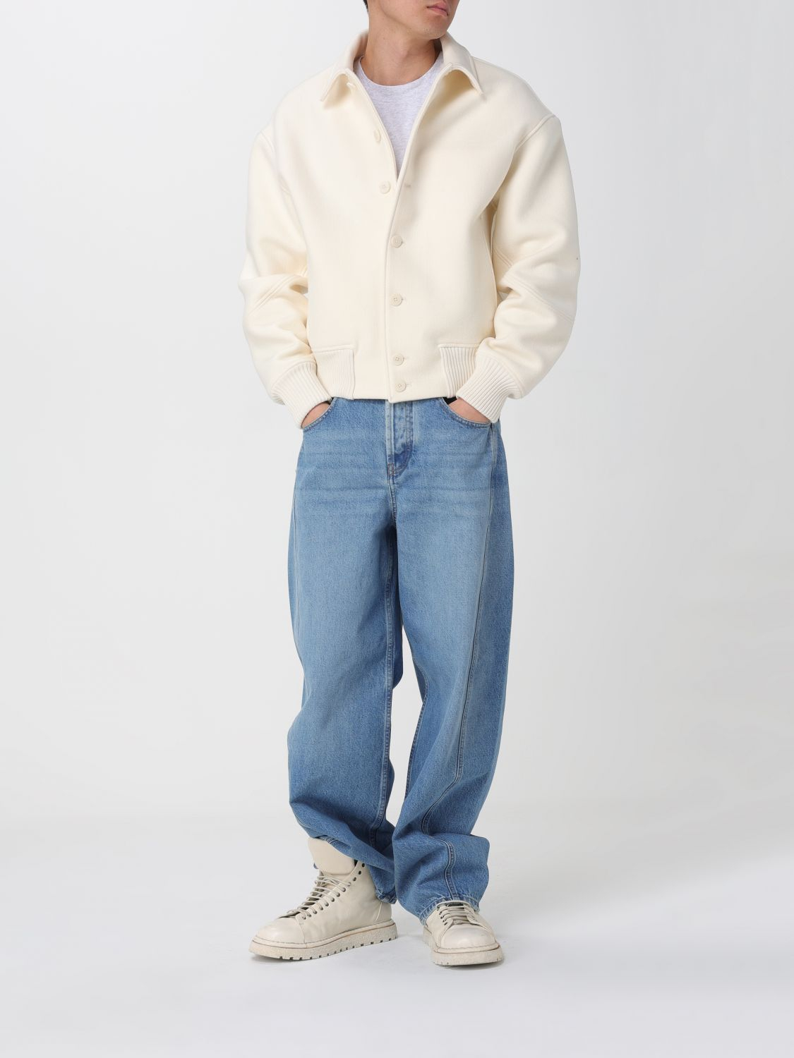 [JACQUEMUS] T-shirts Short Sleeve SS26 TSM00133AJ00226 950