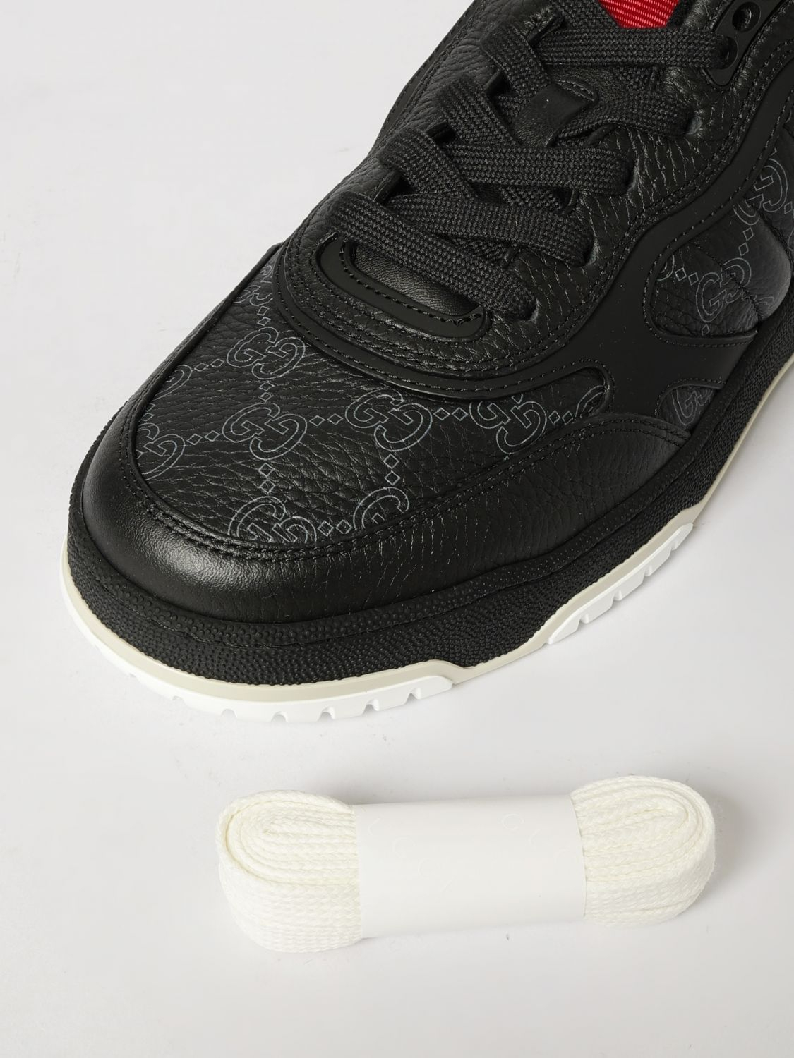 [Gucci] Sneakers SS26 857853AAFOO 1082