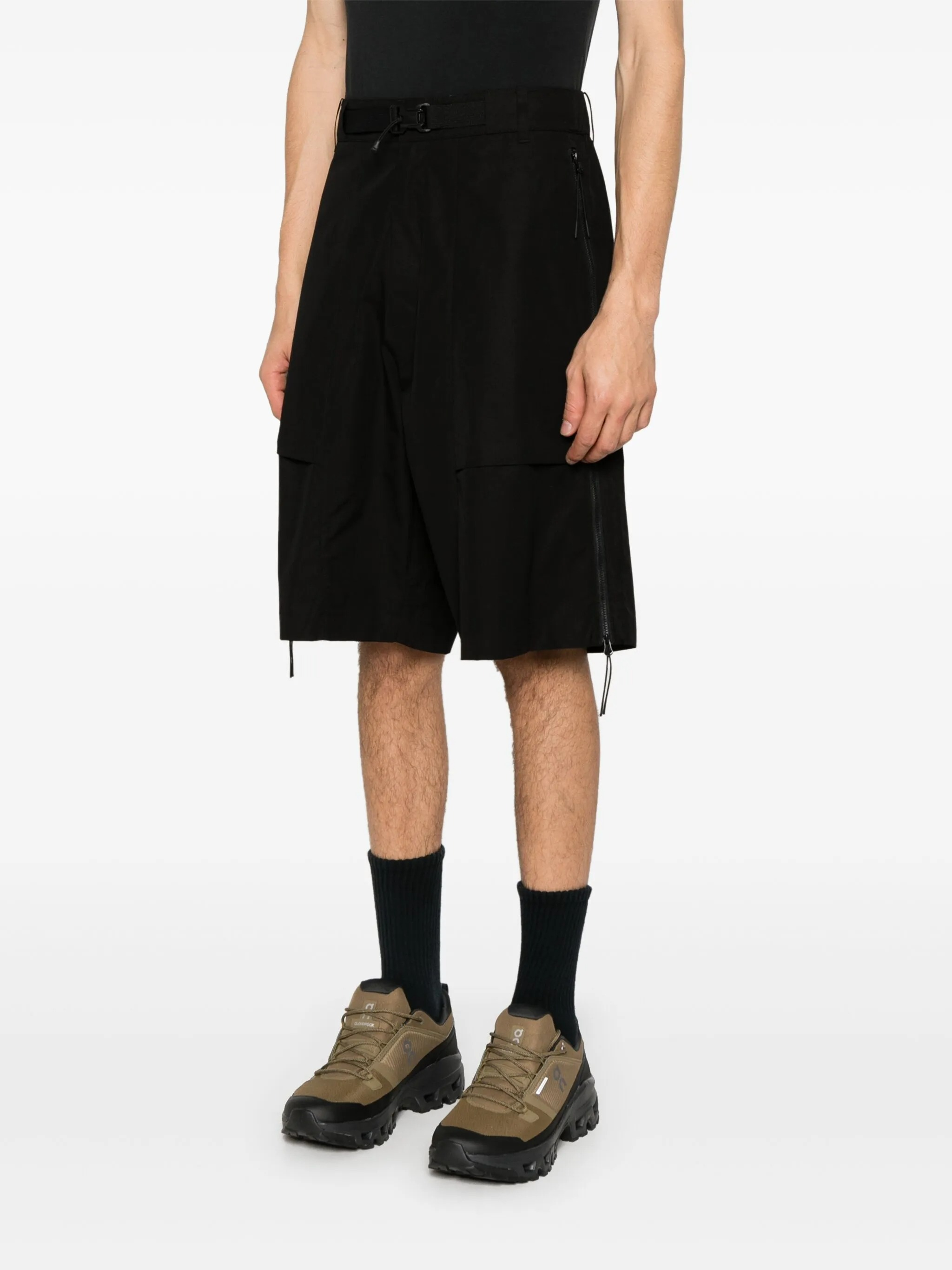 [C.P.COMPANY] Shorts SS25 18CLBE010A006450A