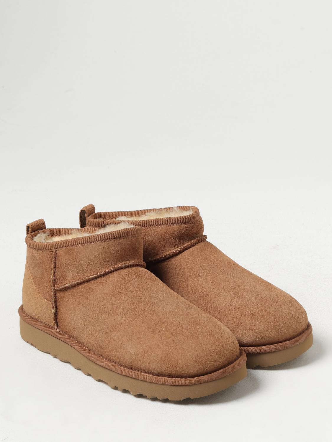 [UGG] Ankle Boots FW25 1116109 CHE