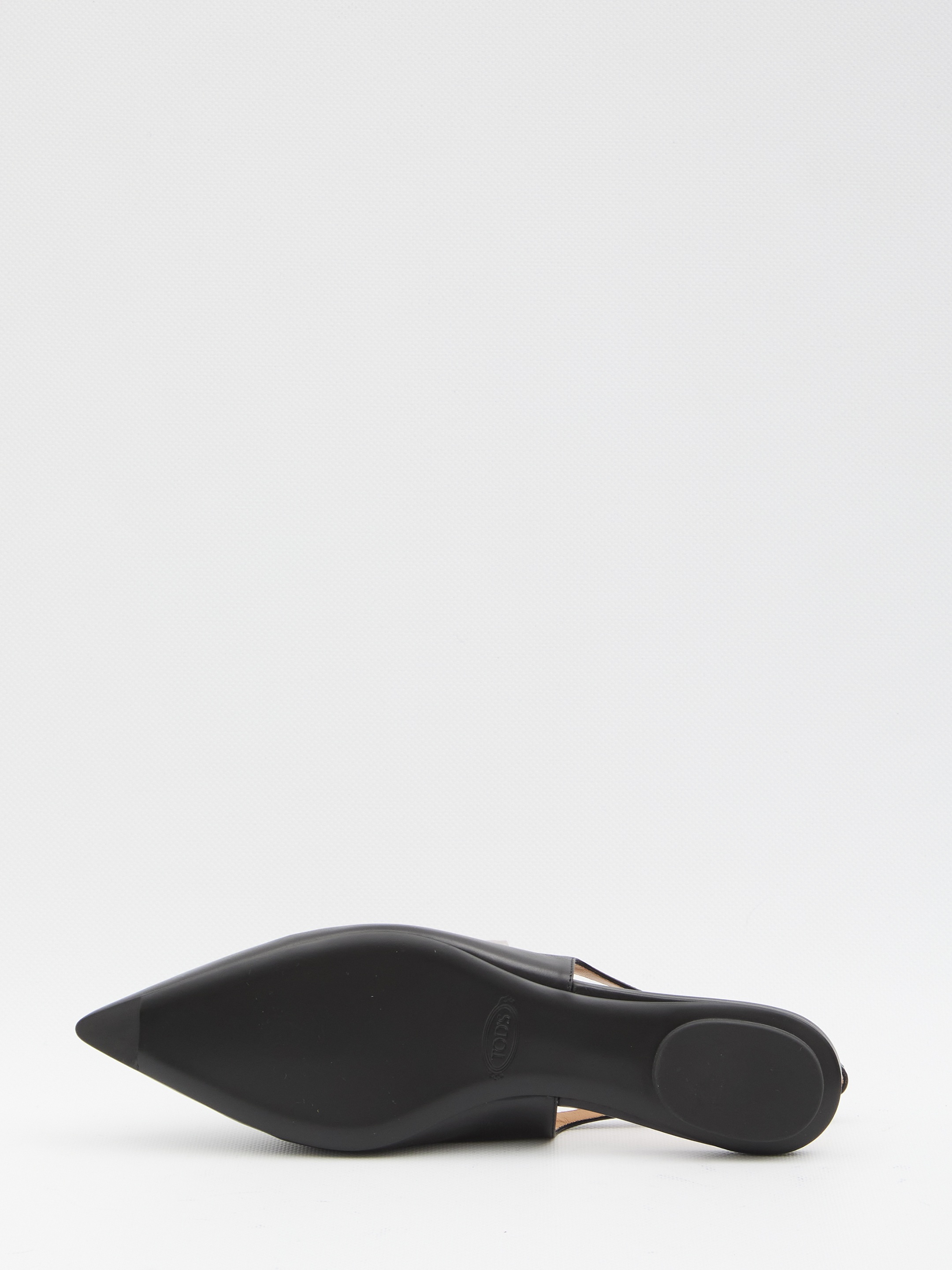 [Tod's] Flat shoes FW25 XXW10K0JL80_BSS_B999