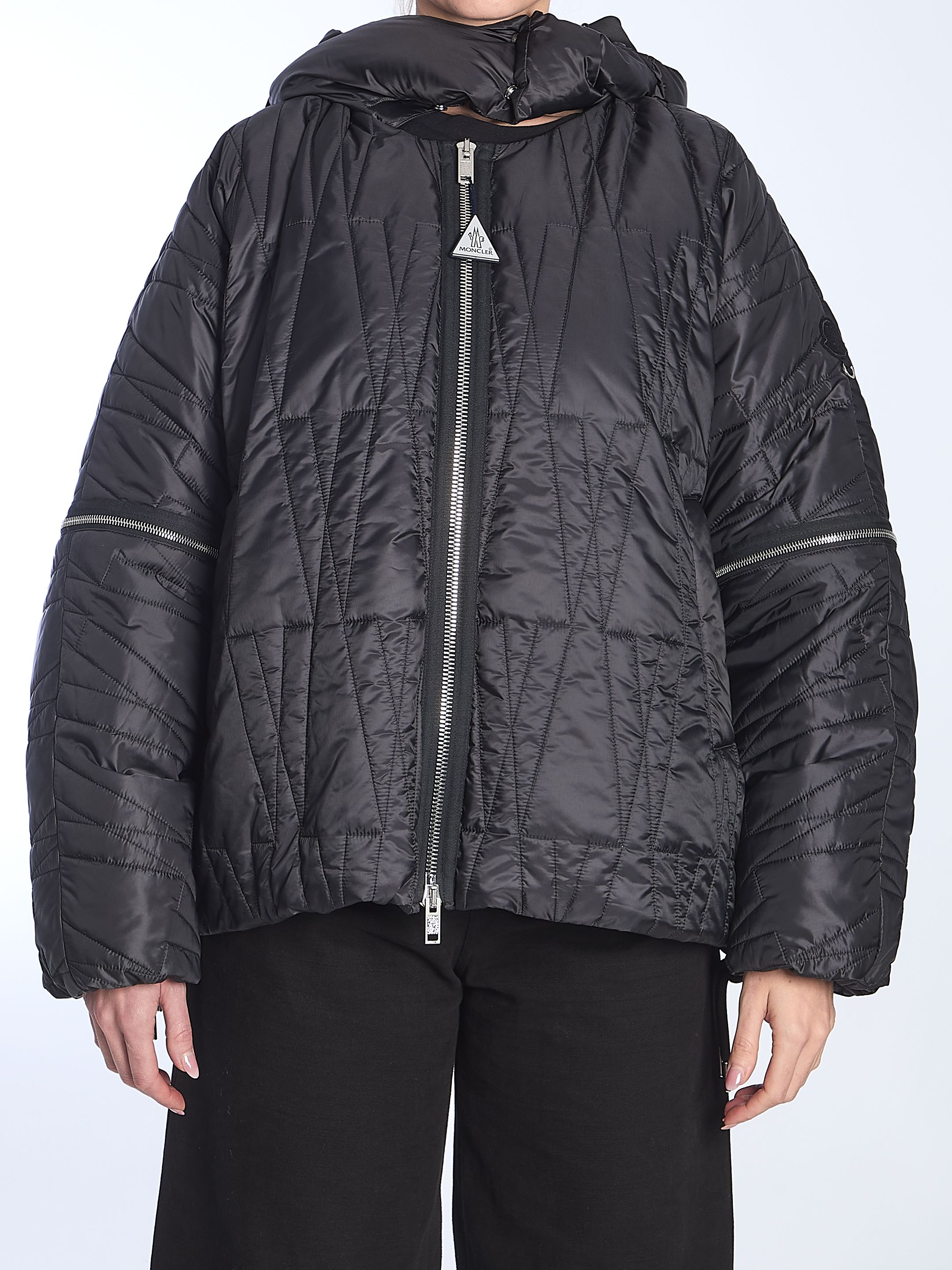 [MONCLER WILLOW SMITH] Down jacket FW24 1A00004_M5010_999