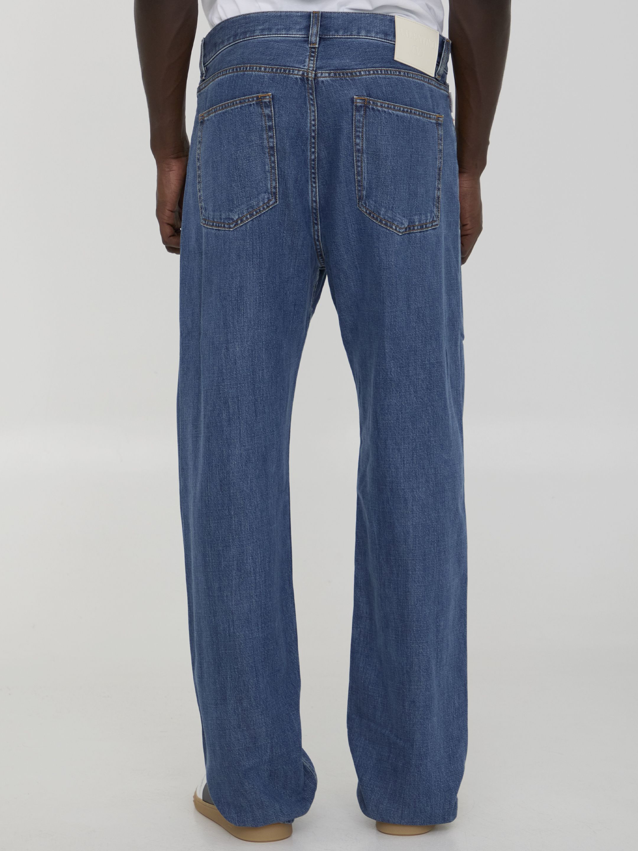 [Valentino Garavani] Jeans FW24 5V3DE03SAA3__558