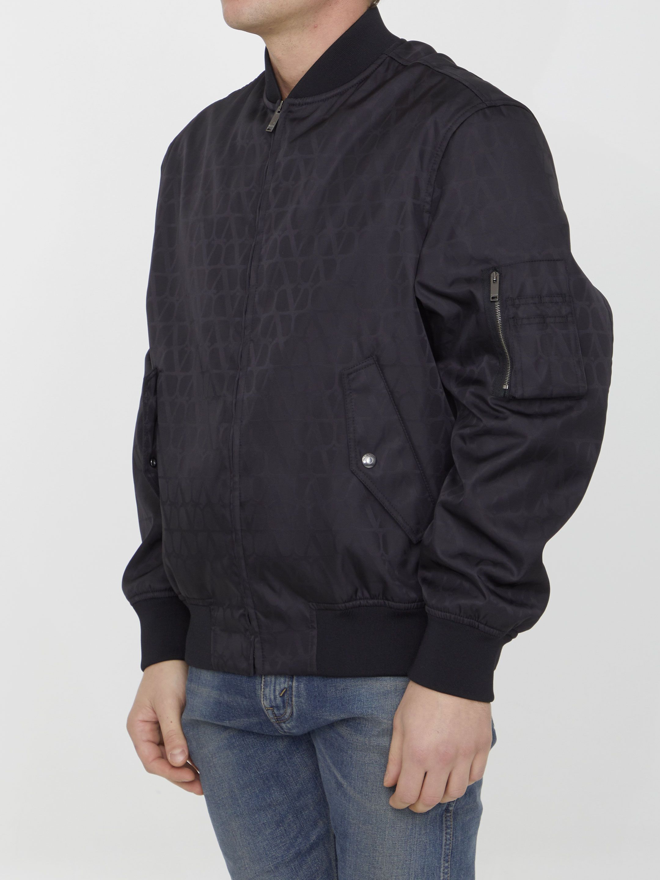 [Valentino Garavani] Bomber Jacket SS24 4V3CIF159_UW_MXM