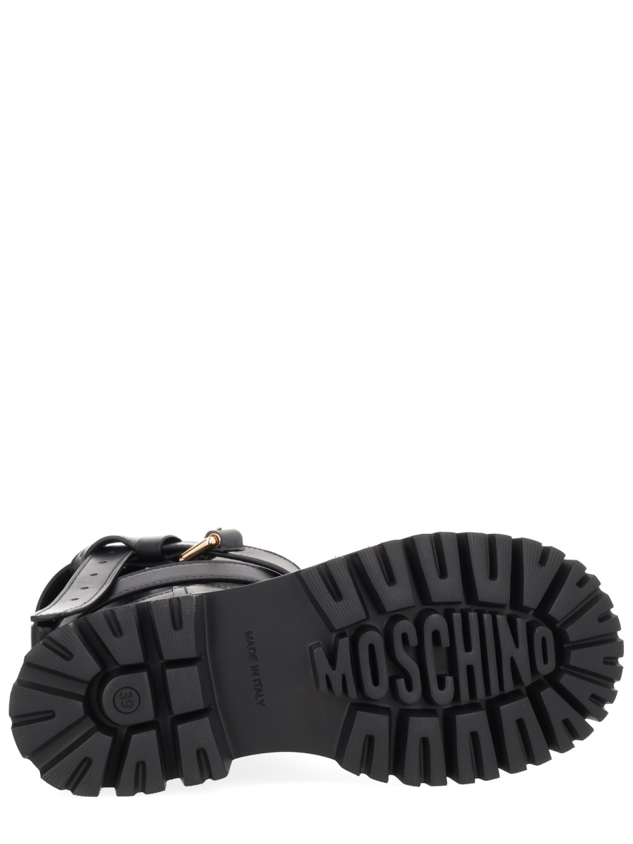[Moschino] Boots FW25 MA26054G0N_MJ5000