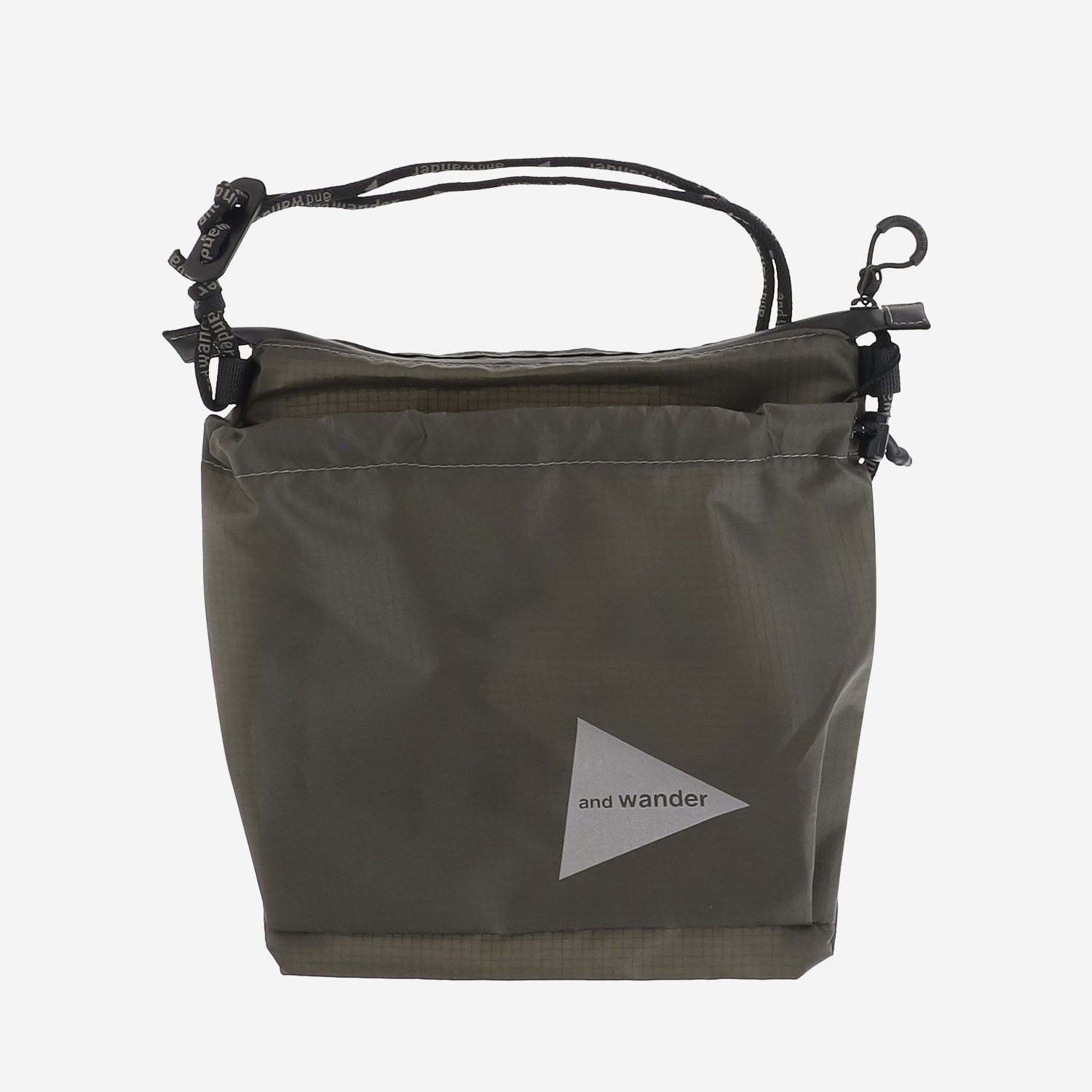 [and Wander] Shoulder bag SS26 5746985151180